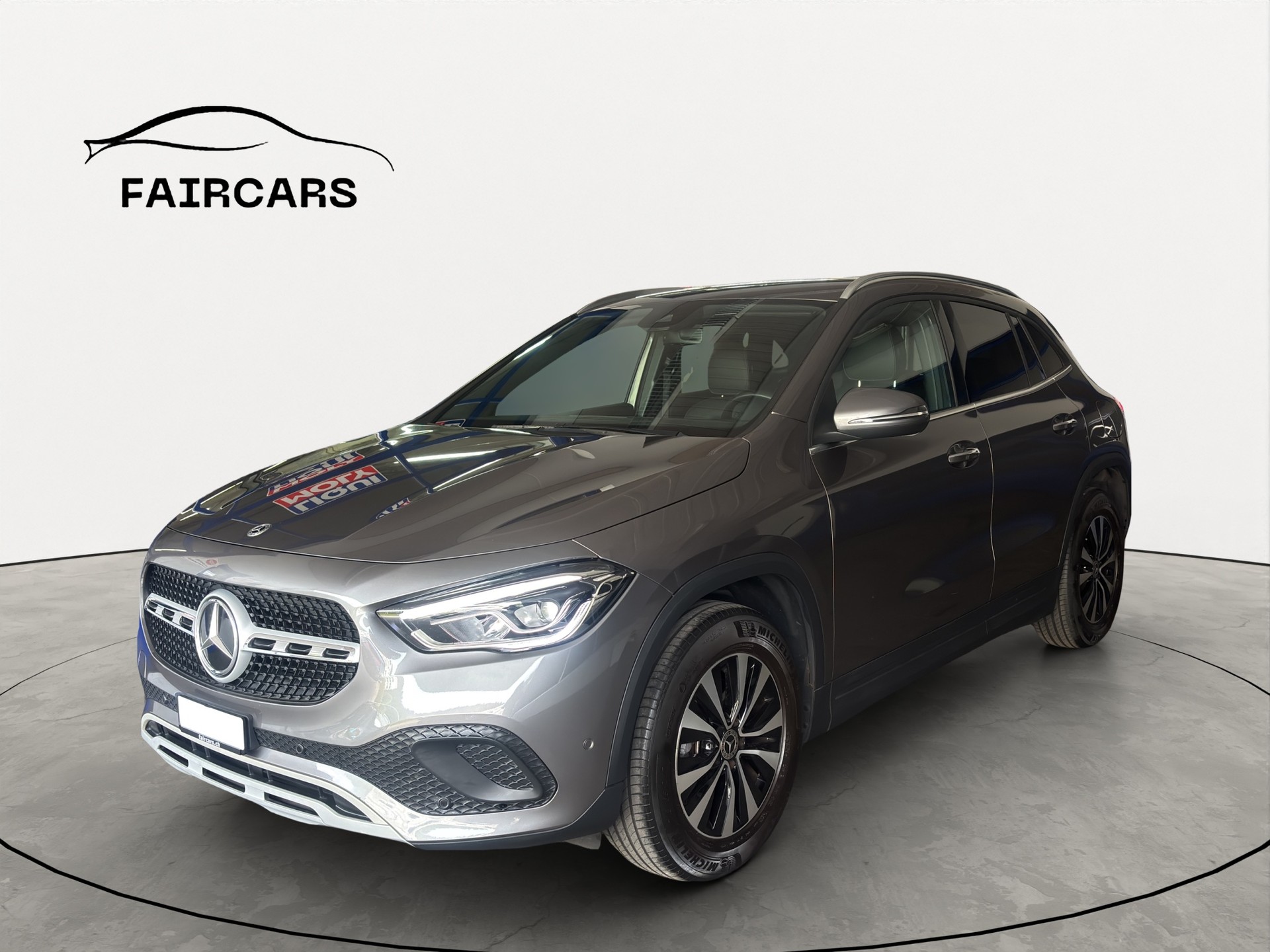 MERCEDES-BENZ GLA 200 4Matic Style 8G-DCT-image-1