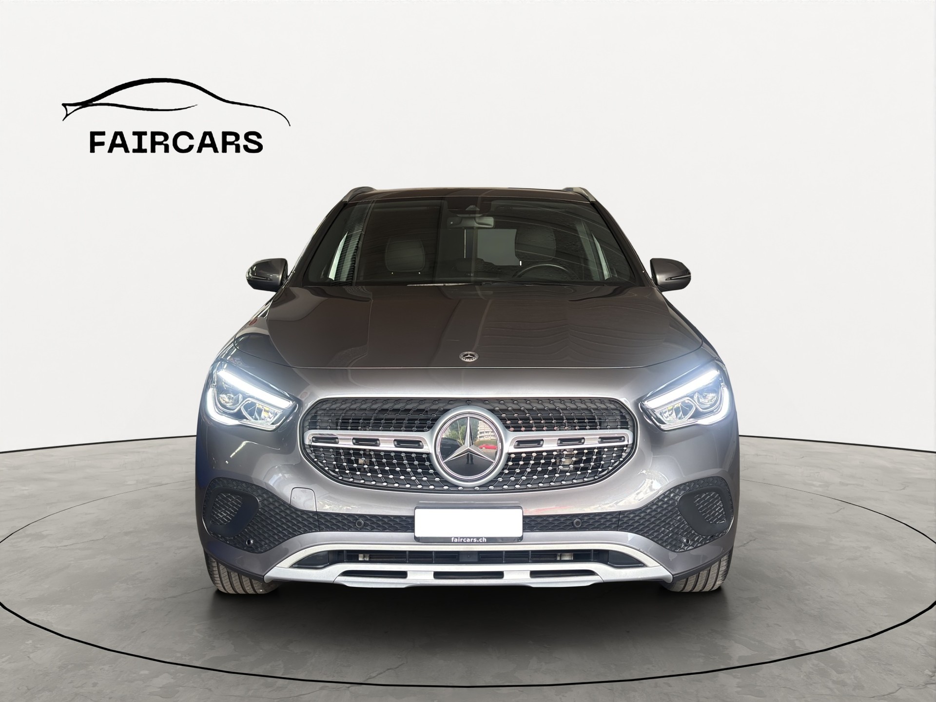 MERCEDES-BENZ GLA 200 4Matic Style 8G-DCT-image-0