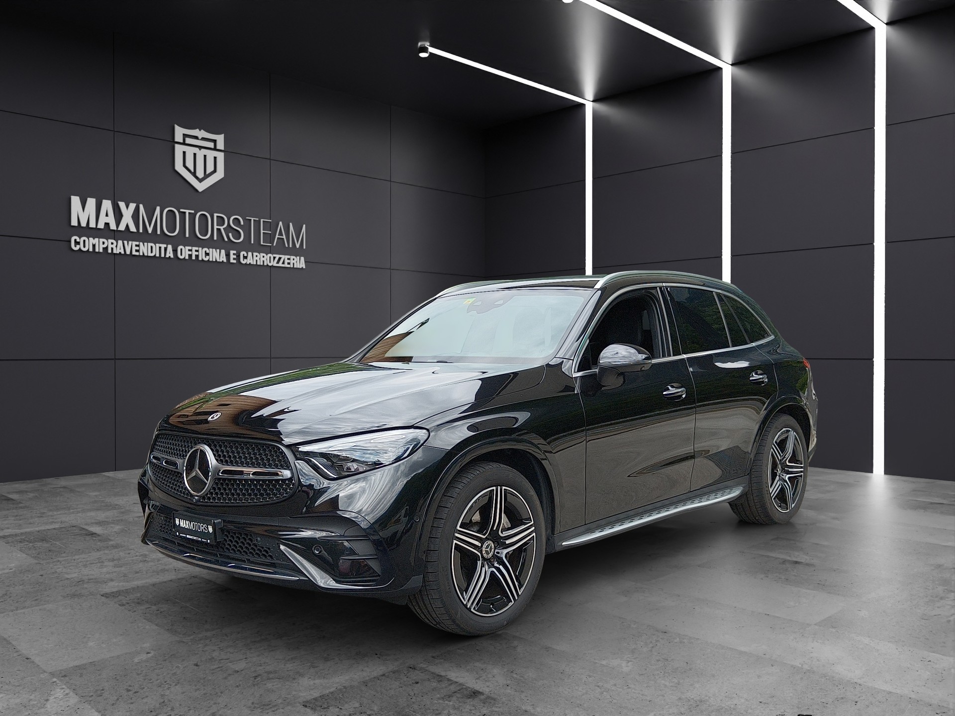 MERCEDES-BENZ GLC 300 4Matic AMG Line 9G-Tronic