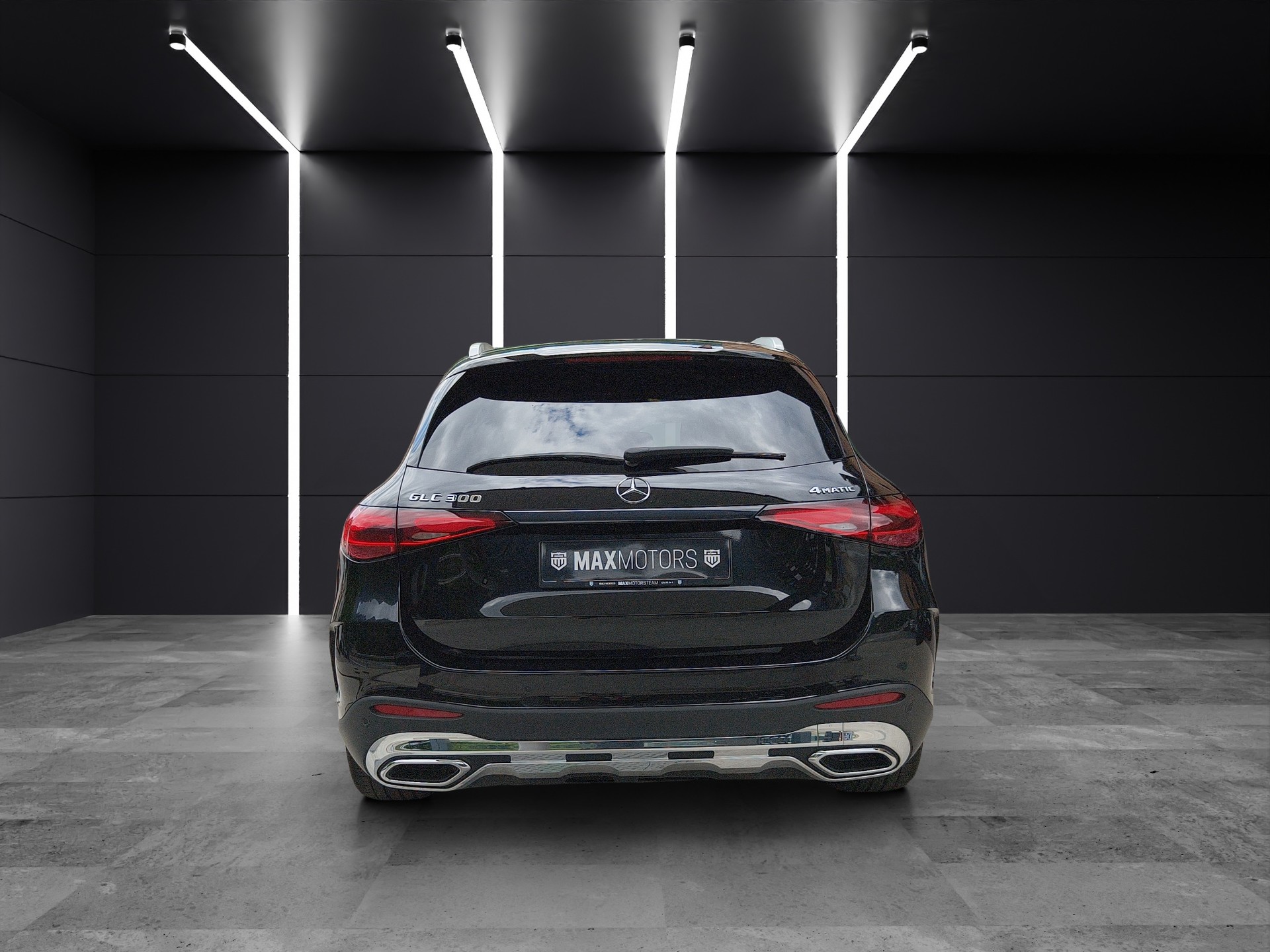 MERCEDES-BENZ GLC 300 4Matic AMG Line 9G-Tronic-image-6