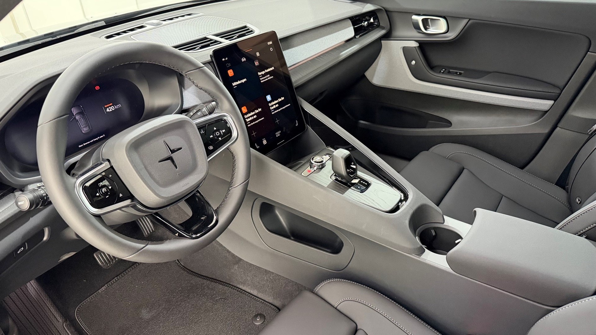 POLESTAR 2 Long Range Single Motor Prim-image-3