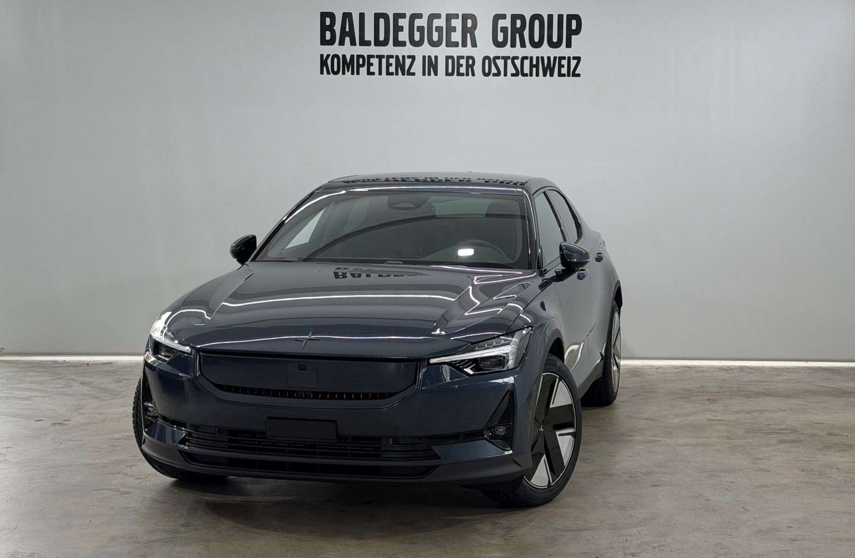 POLESTAR 2 Long Range Single Motor Prim-image-0