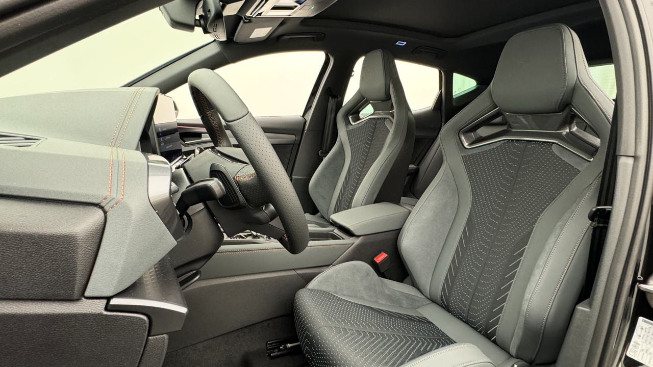 CUPRA Formentor 2.0TSI Extreme 4Drive-image-4
