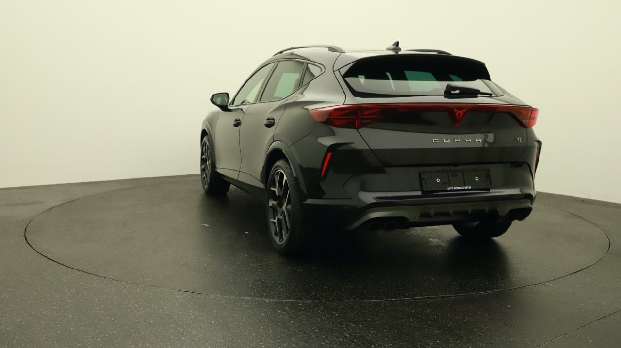 CUPRA Formentor 2.0TSI Extreme 4Drive-image-3