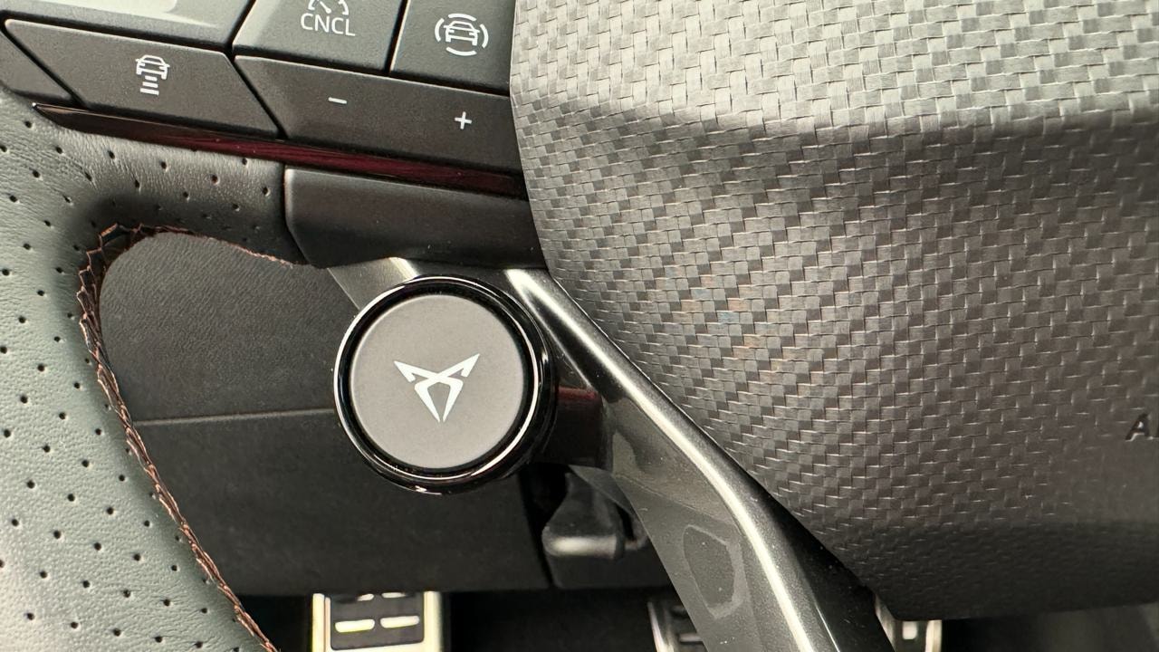 CUPRA Formentor 2.0TSI Extreme 4Drive-image-9