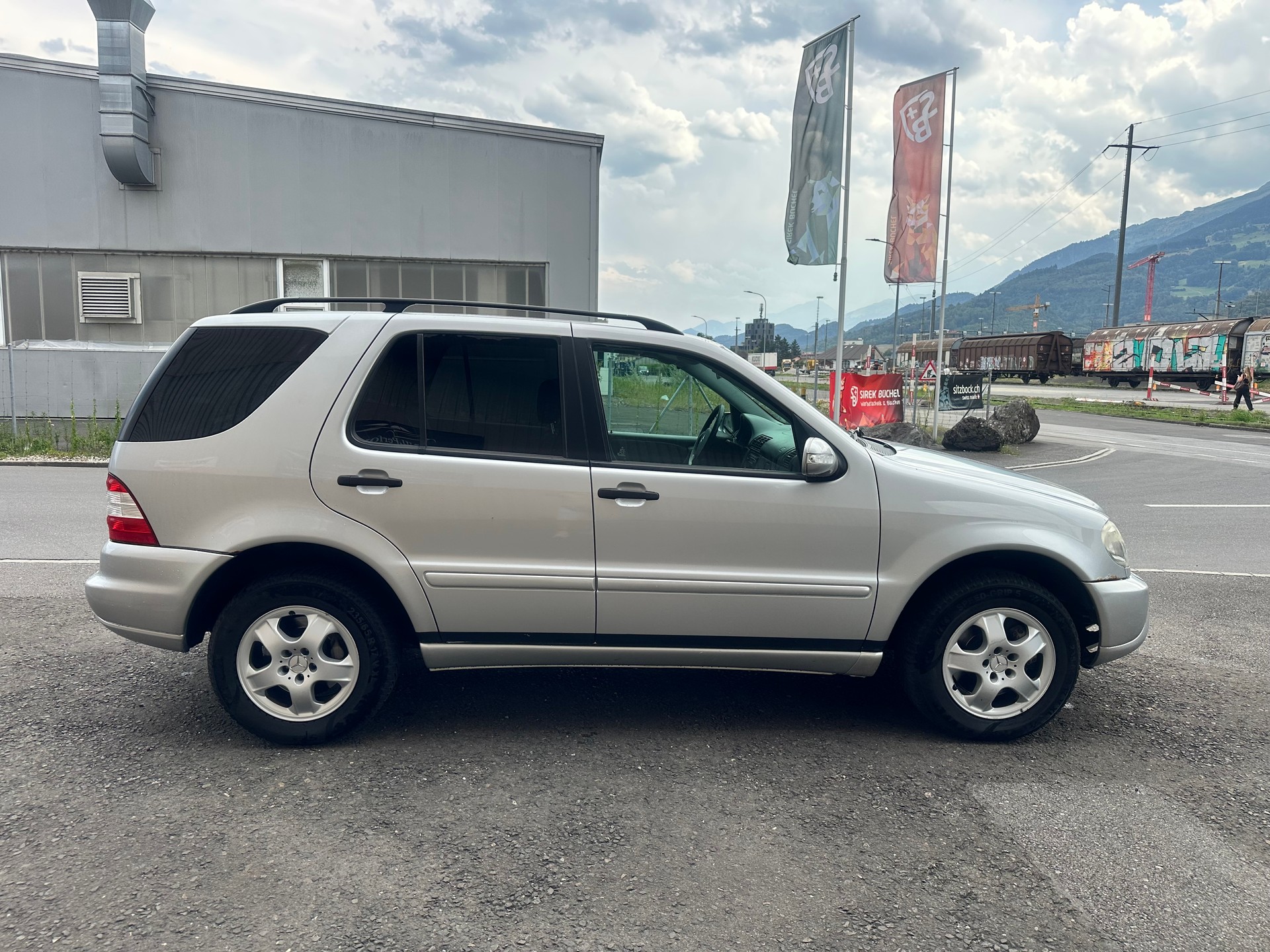 MERCEDES-BENZ ML 350 Automatic-image-8
