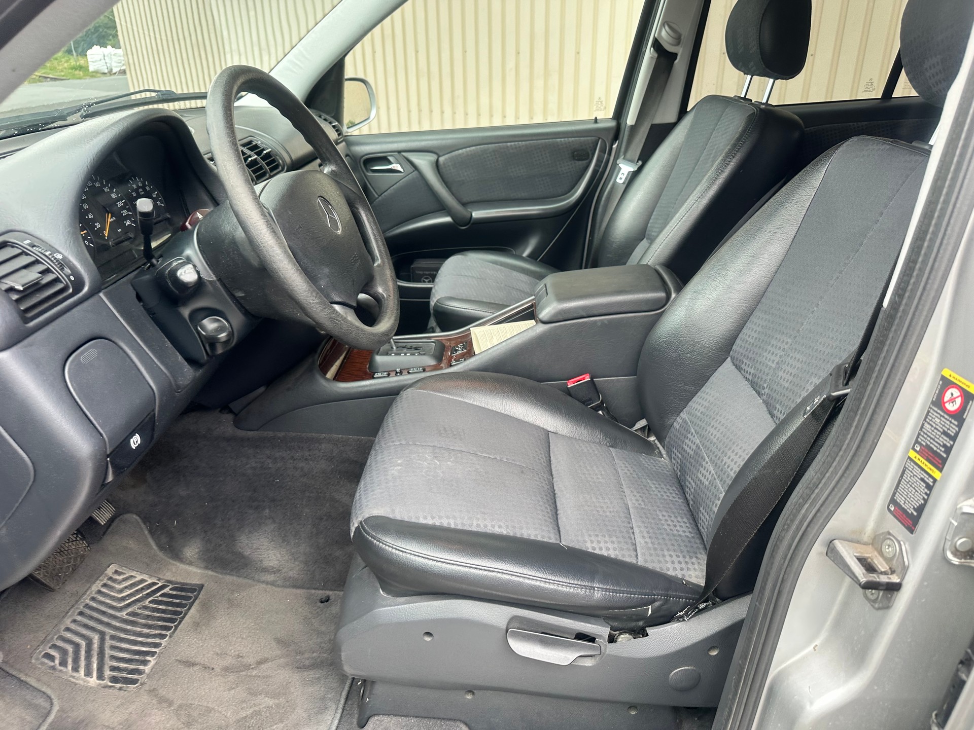 MERCEDES-BENZ ML 350 Automatic-image-12