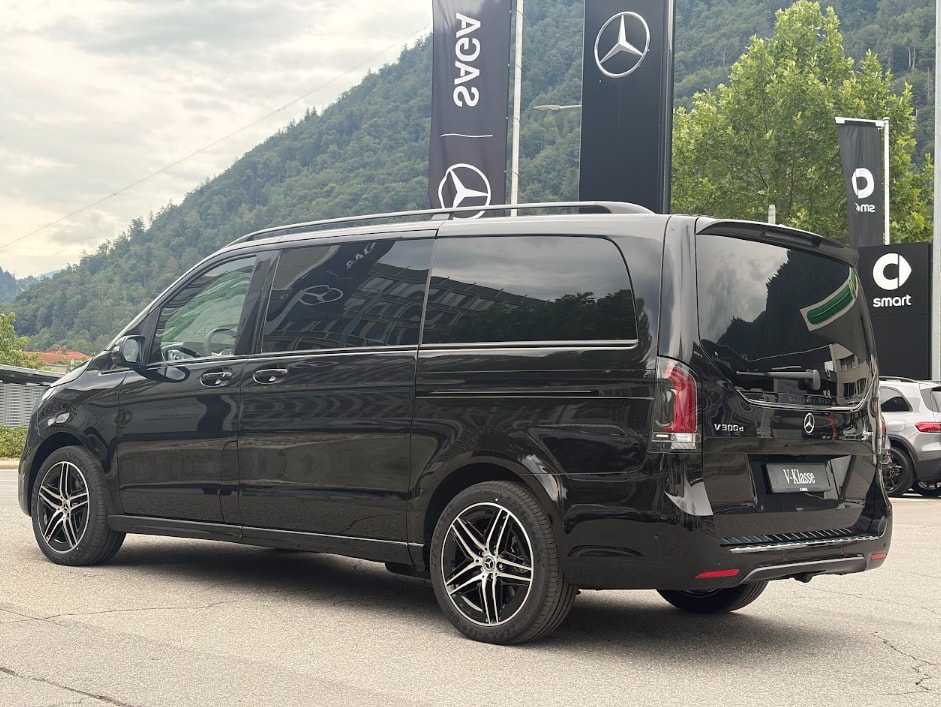 MERCEDES-BENZ V 300 d Exclusive L SWISS EDITION 4MATIC-image-6