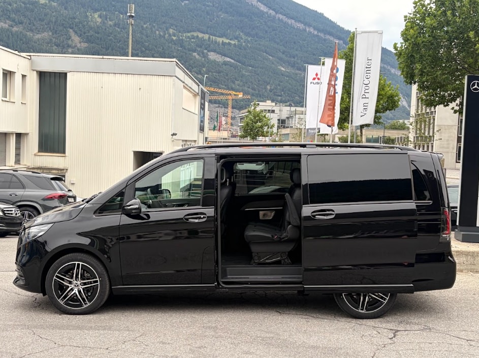 MERCEDES-BENZ V 300 d Exclusive L SWISS EDITION 4MATIC-image-4