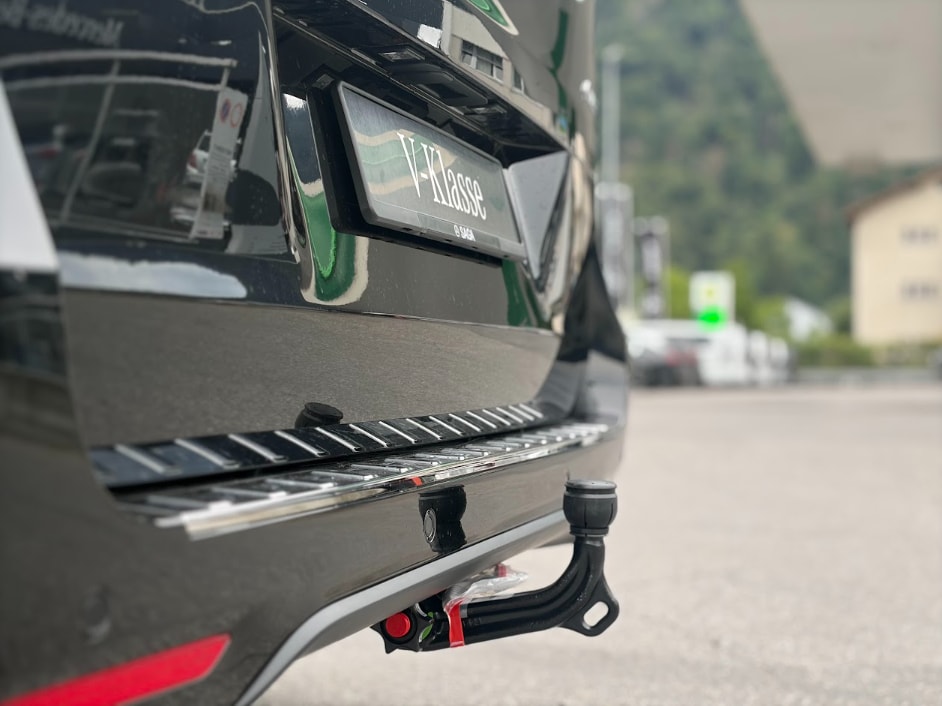 MERCEDES-BENZ V 300 d Exclusive L SWISS EDITION 4MATIC-image-11
