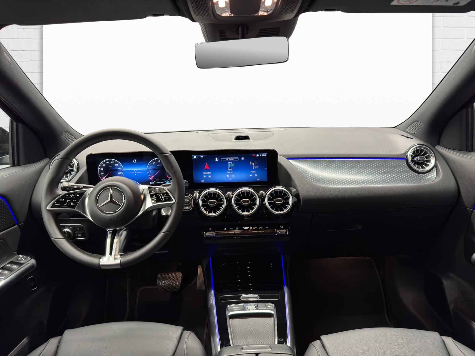 MERCEDES-BENZ GLA 200 Advanced Plus Line Night Star-image-7