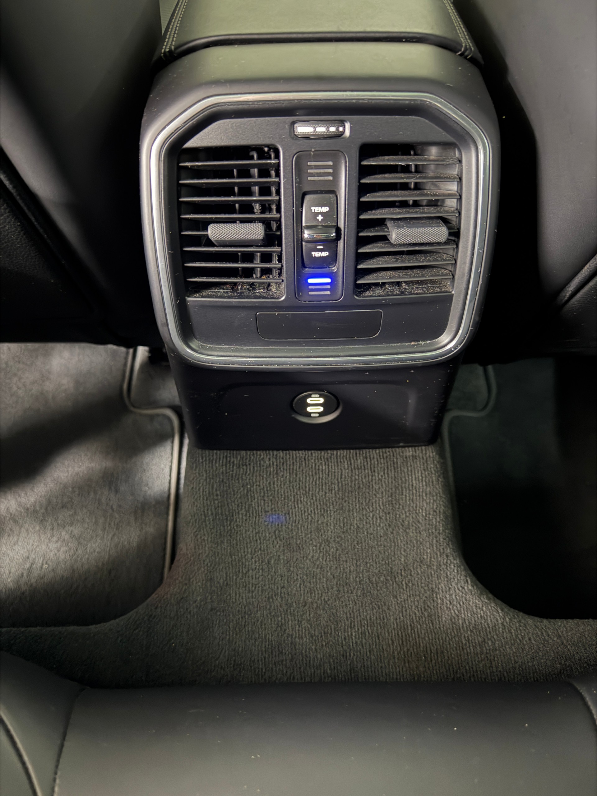 PORSCHE Macan Turbo PDK-image-13