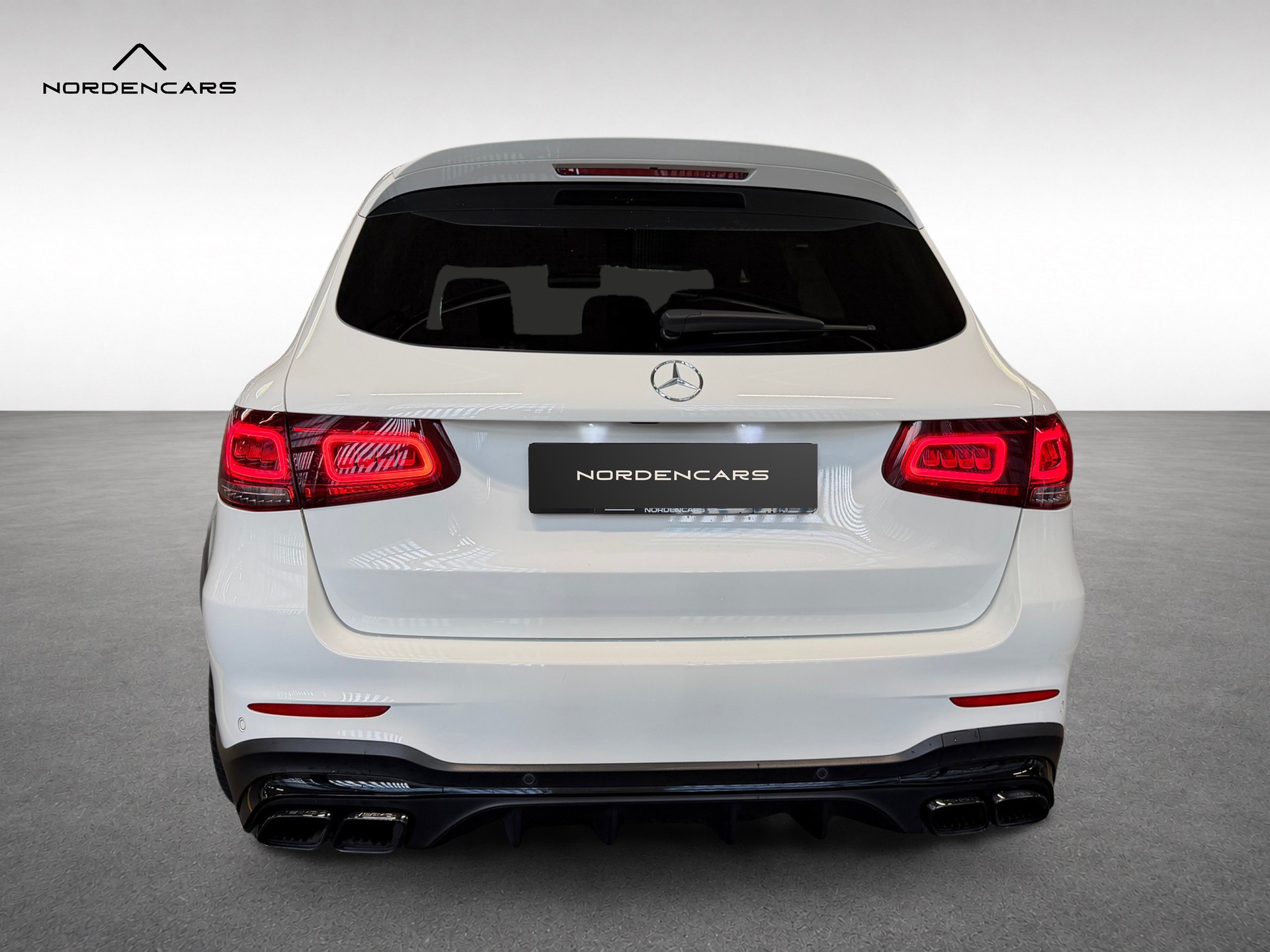 MERCEDES-BENZ GLC 63 AMG 4Matic+ 9G-Tronic *Burmester* *Night-Paket* *Performance-Abgasanlage*-image-5