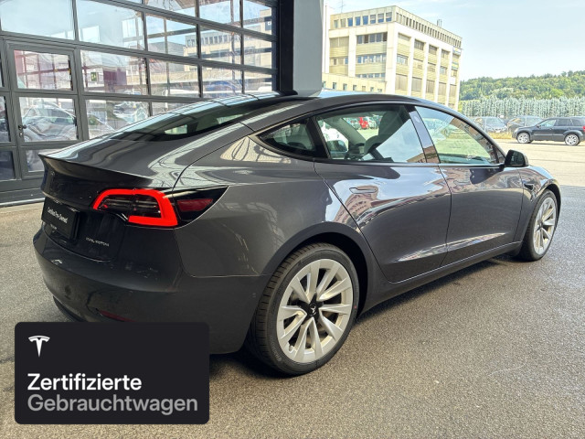 TESLA Model 3 Long Range AWD-image-8