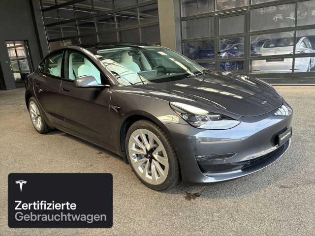 TESLA Model 3 Long Range AWD-image-11