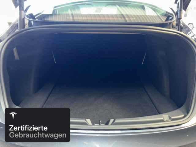 TESLA Model 3 Long Range AWD-image-15