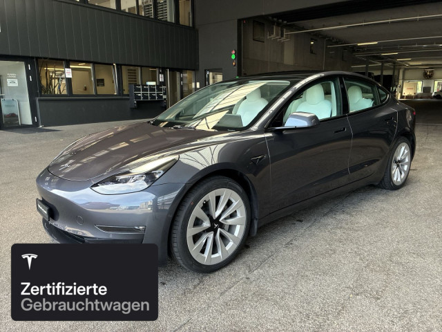 TESLA Model 3 Long Range AWD-image-1