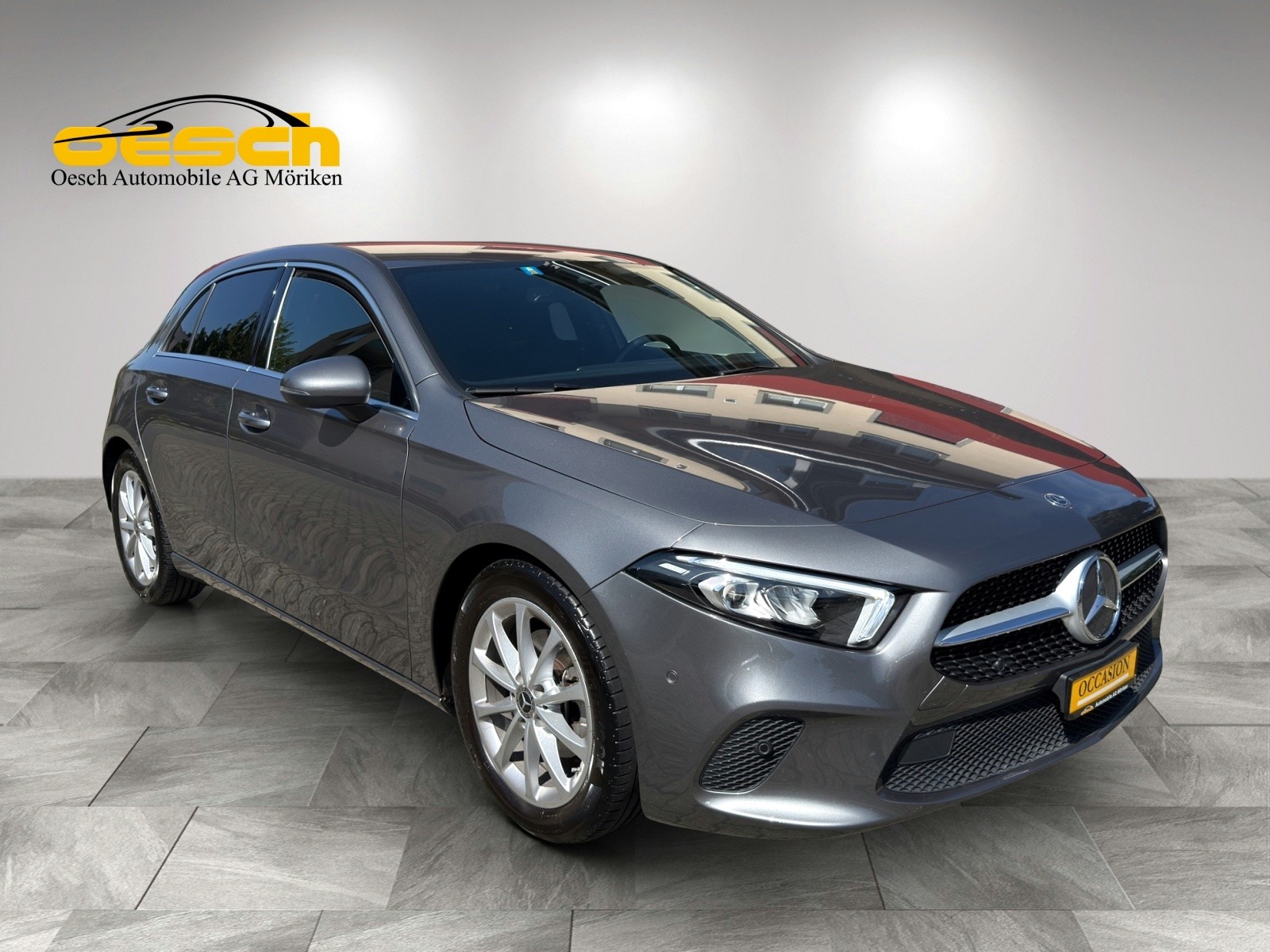 MERCEDES-BENZ A 180 Style-image-6