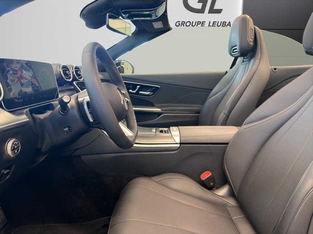 MERCEDES-BENZ CLE 200 Cabrio 4M-image-14