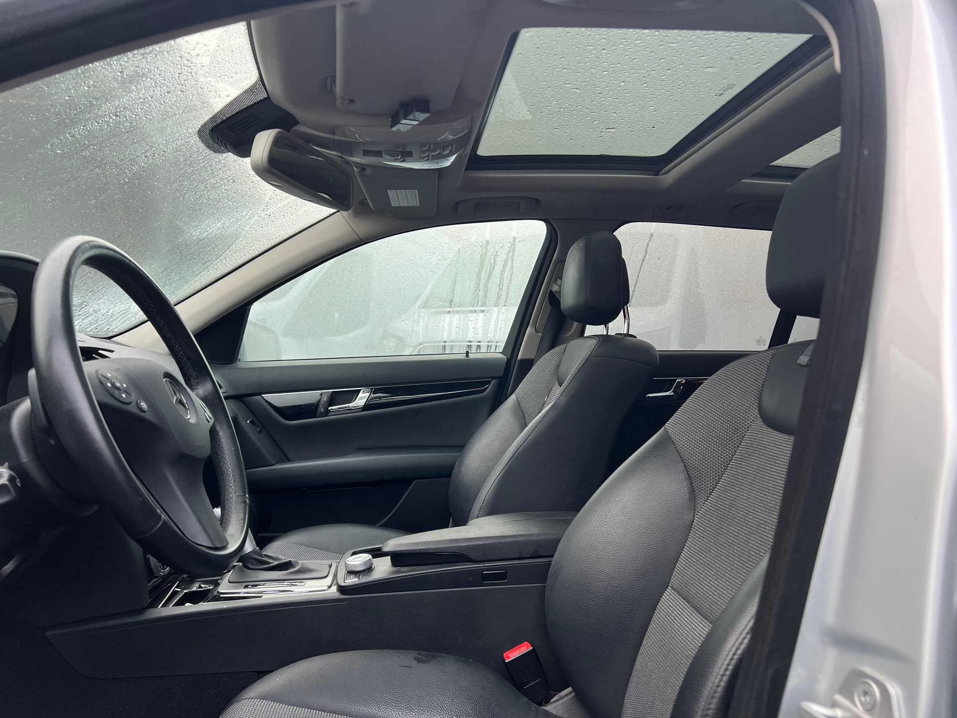 MERCEDES-BENZ C 220 CDI Avantgarde 7G-Tronic-image-4