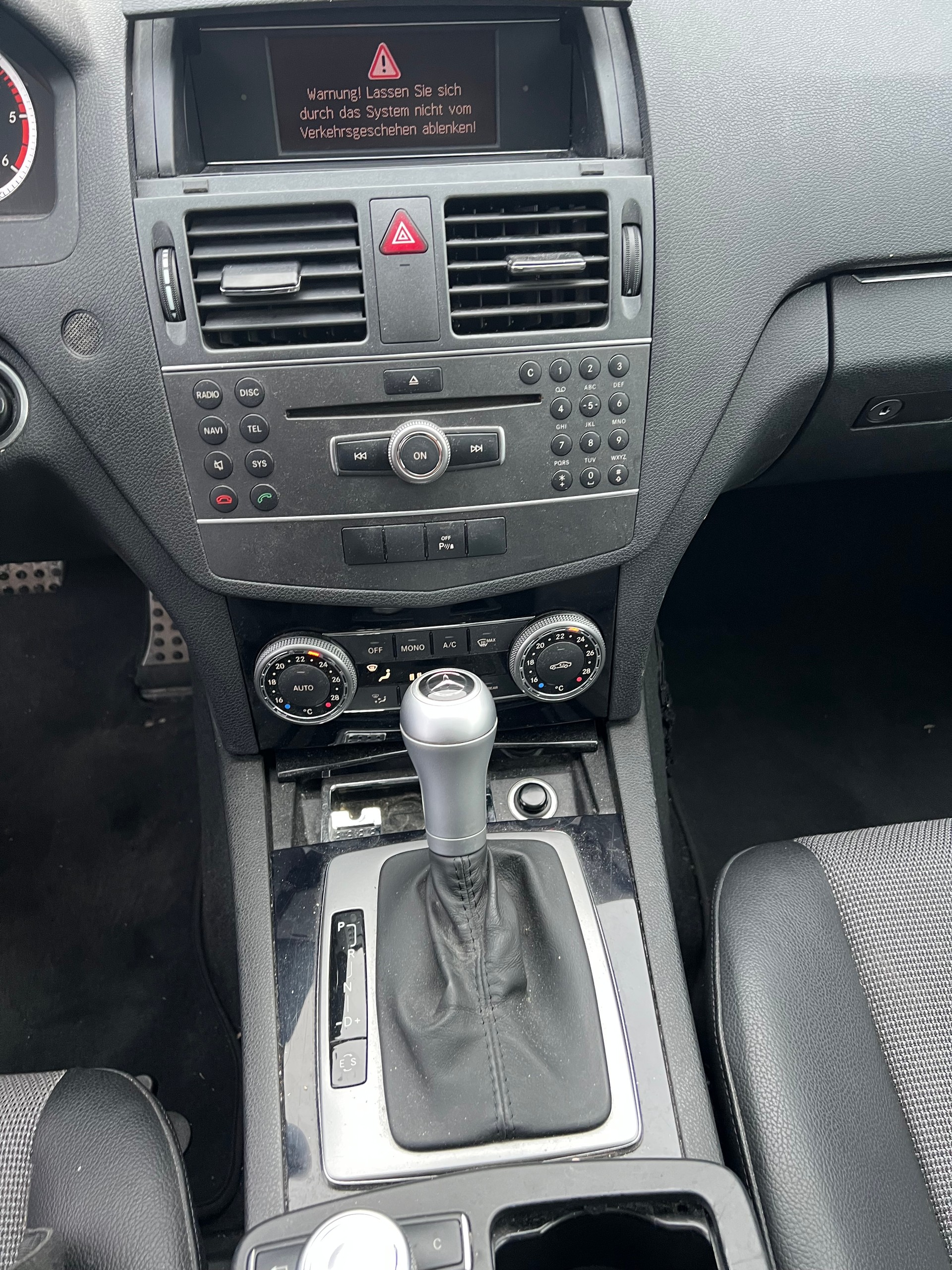 MERCEDES-BENZ C 220 CDI Avantgarde 7G-Tronic-image-5