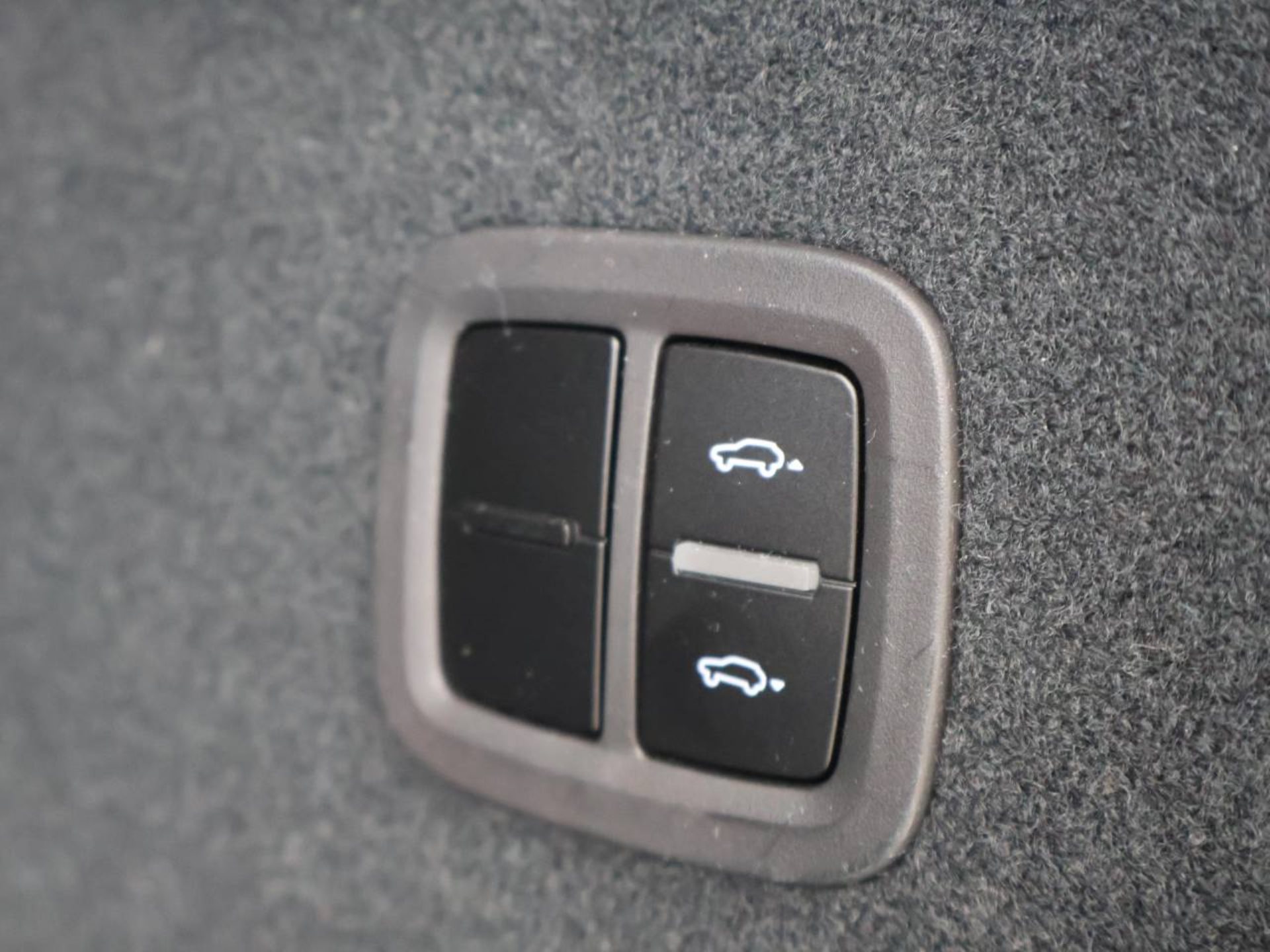 PORSCHE Cayenne GTS-image-37