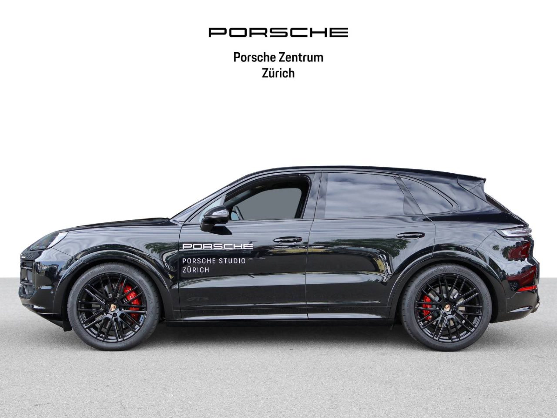 PORSCHE Cayenne GTS-showroom-element-1