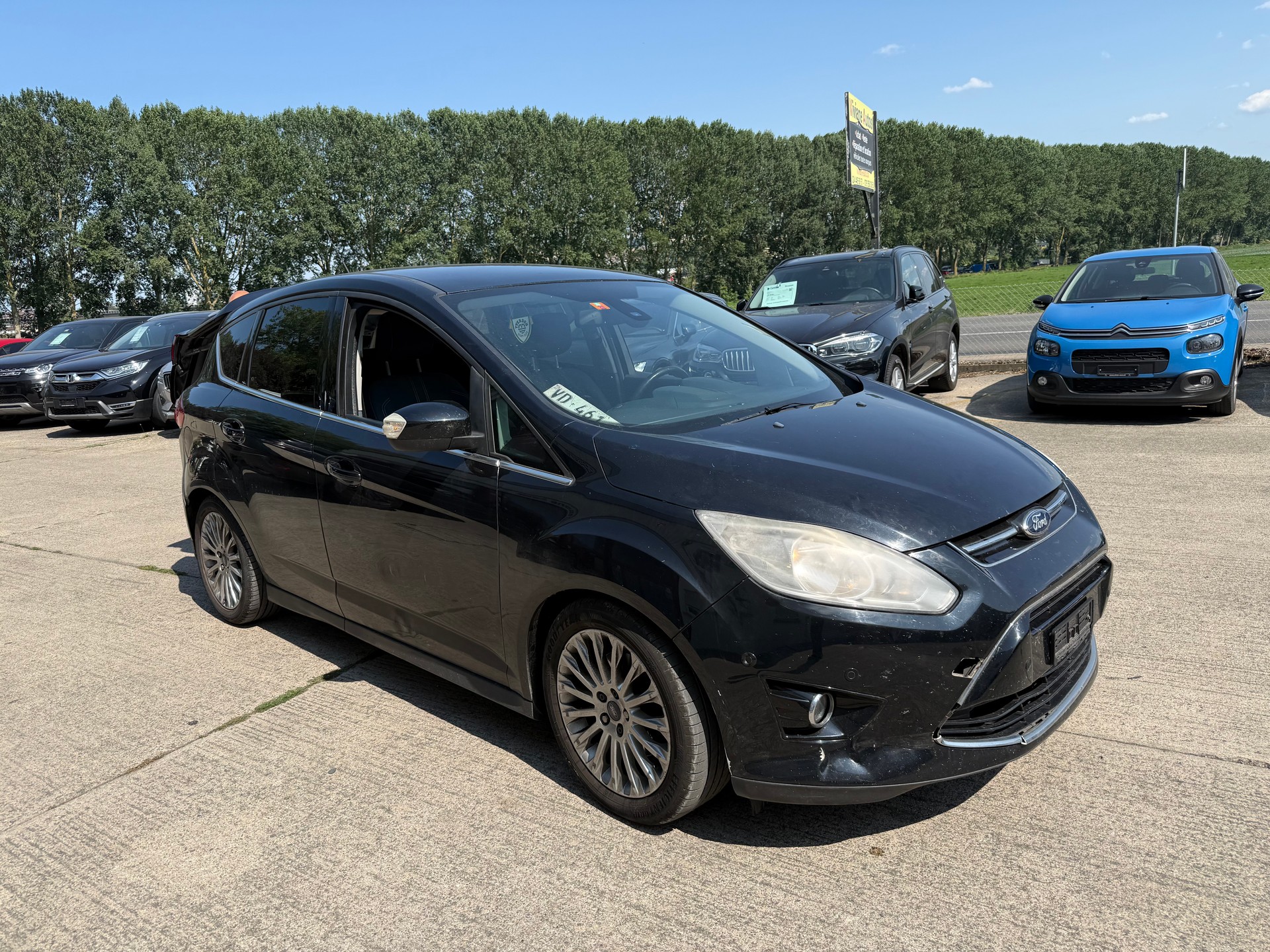 FORD C-Max 2.0 TDCi Titanium-showroom-element-1