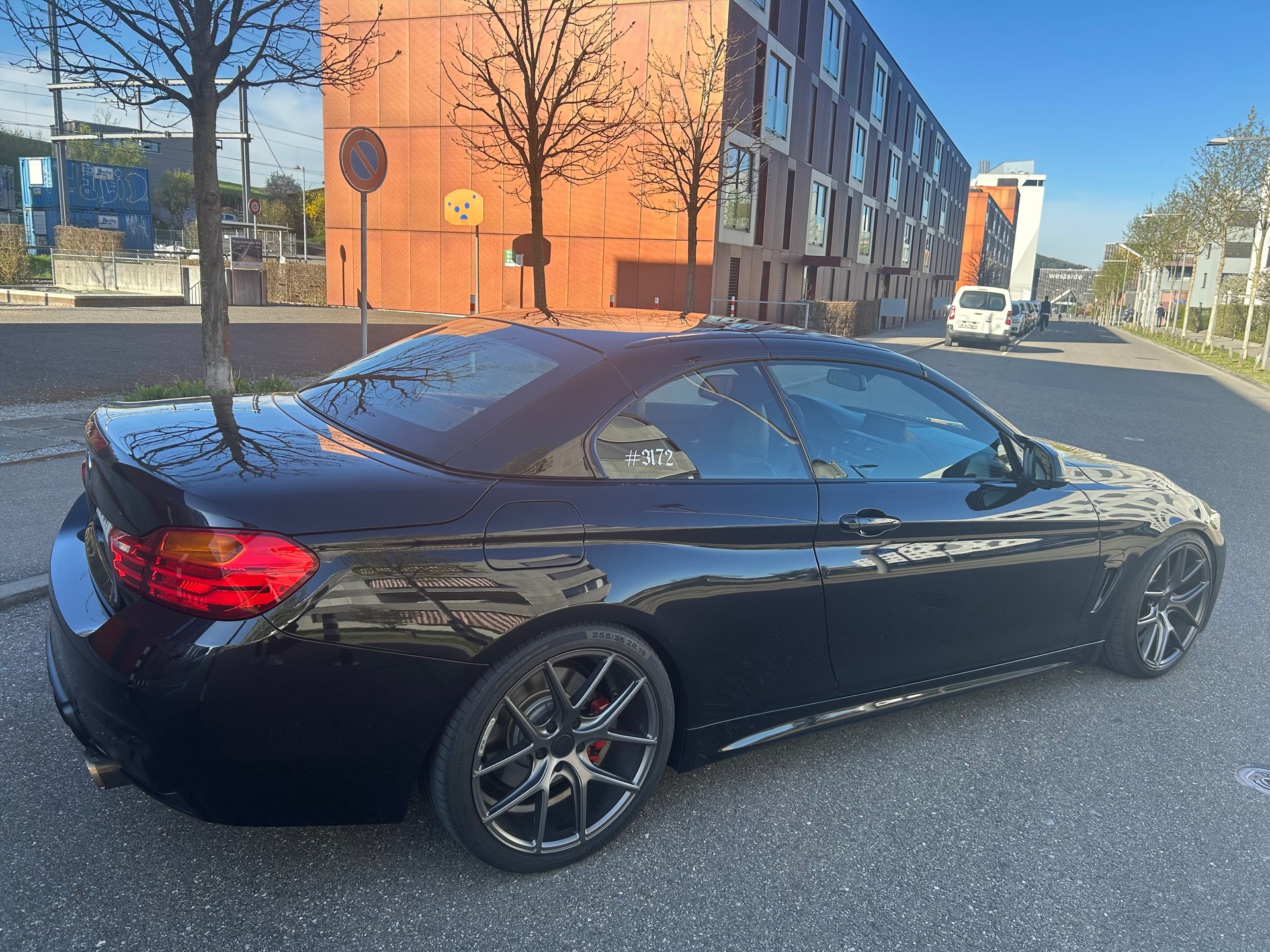 BMW 435i Cabriolet-image-1