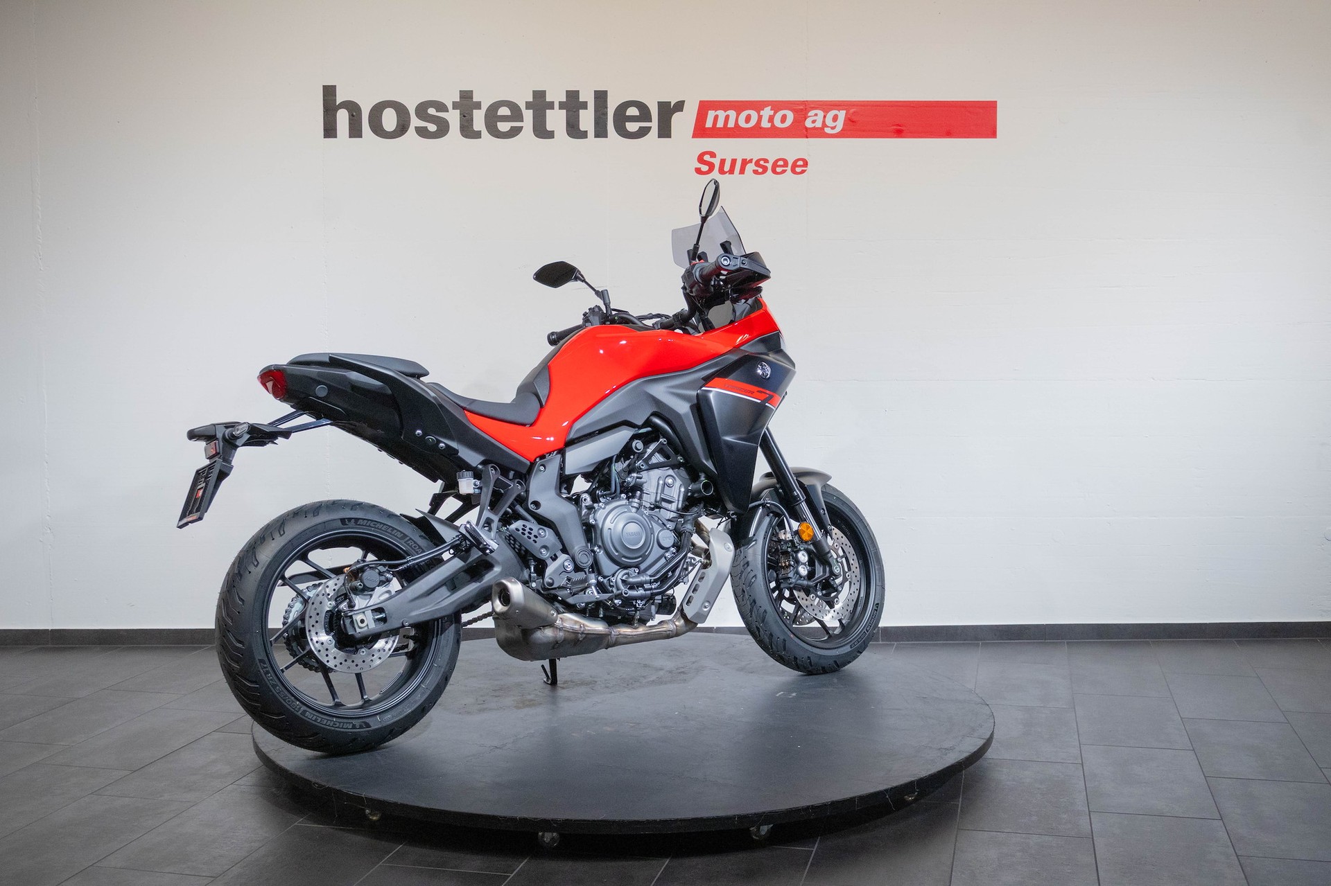 YAMAHA Tracer 7-showroom-element-2