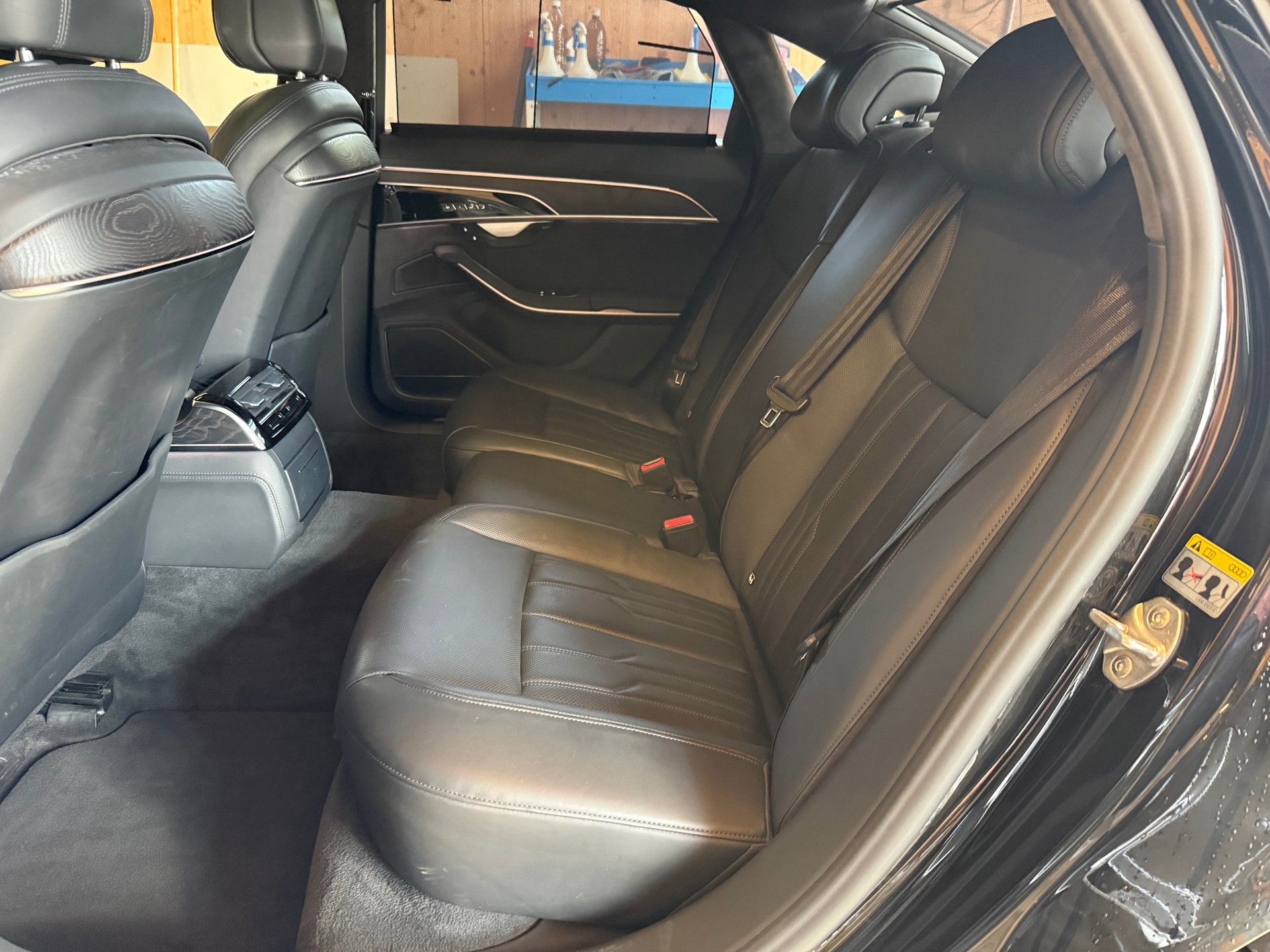 AUDI A8 50 TDI quattro tiptronic-image-7