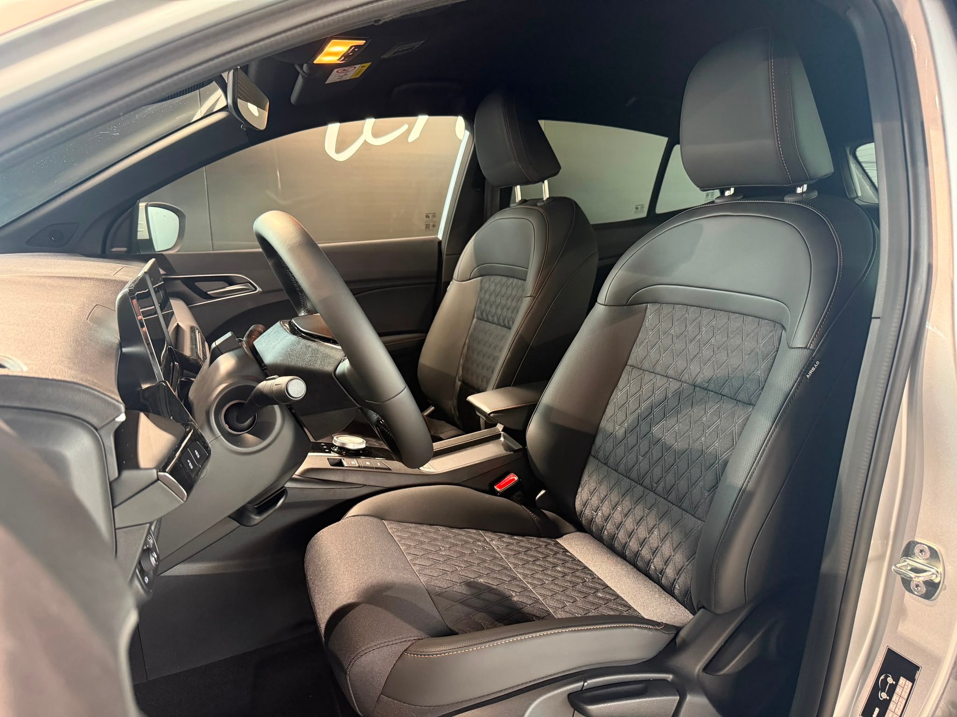 MG 3 1.5 Hybrid Luxury Aut.-image-6