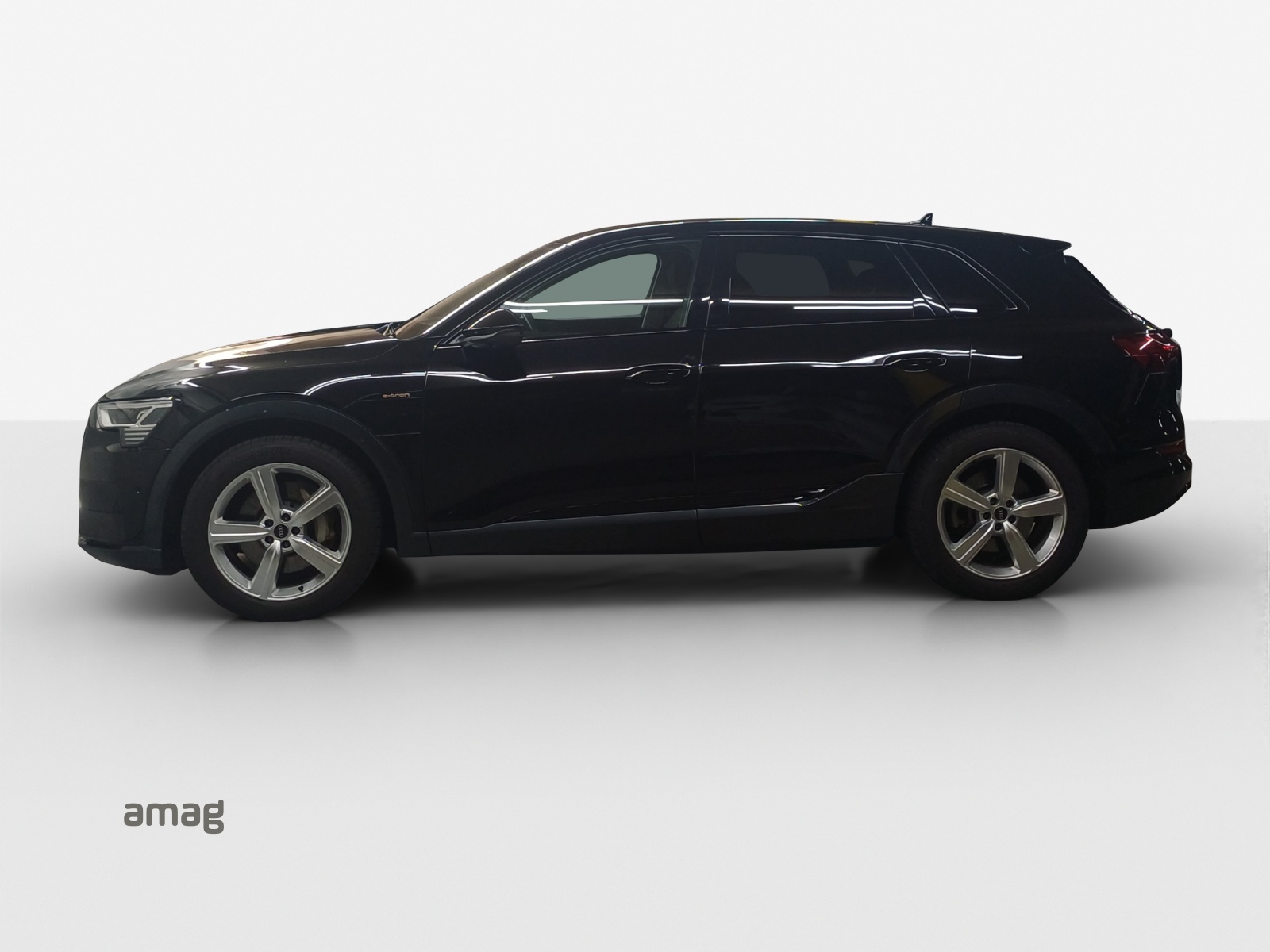 AUDI e-tron 50 Advanced quattro-image-1