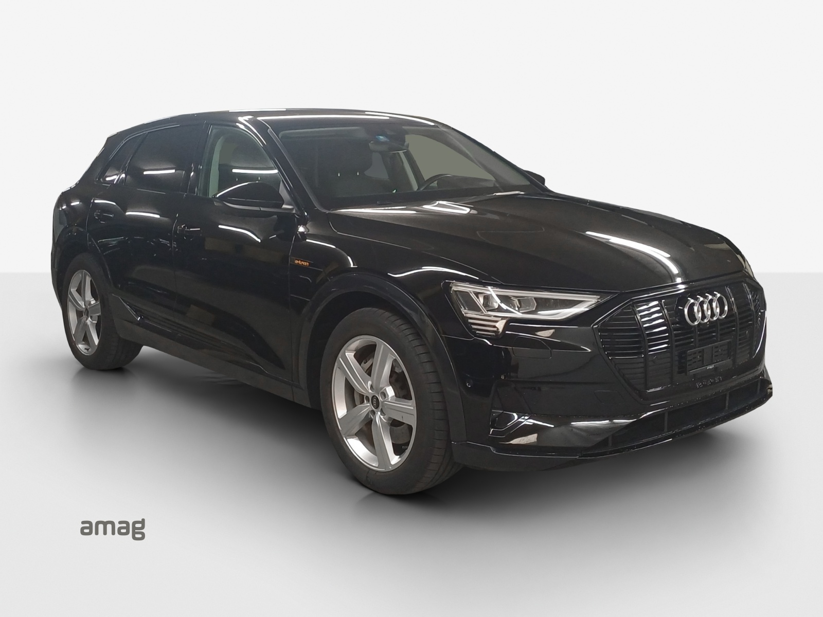 AUDI e-tron 50 Advanced quattro-image-6