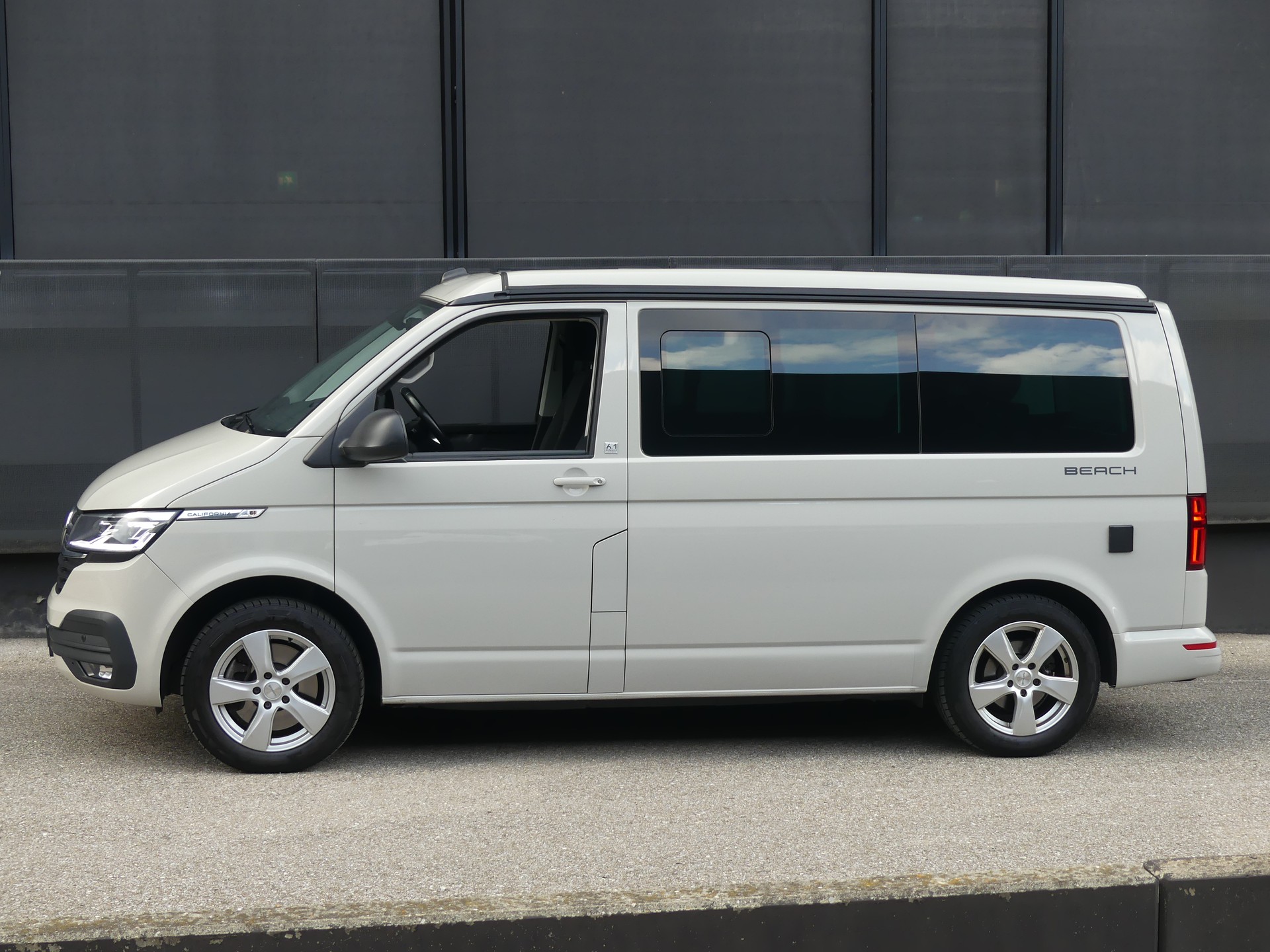 VW Calif. TDI Be. Lib.Sp. 4M-image-10