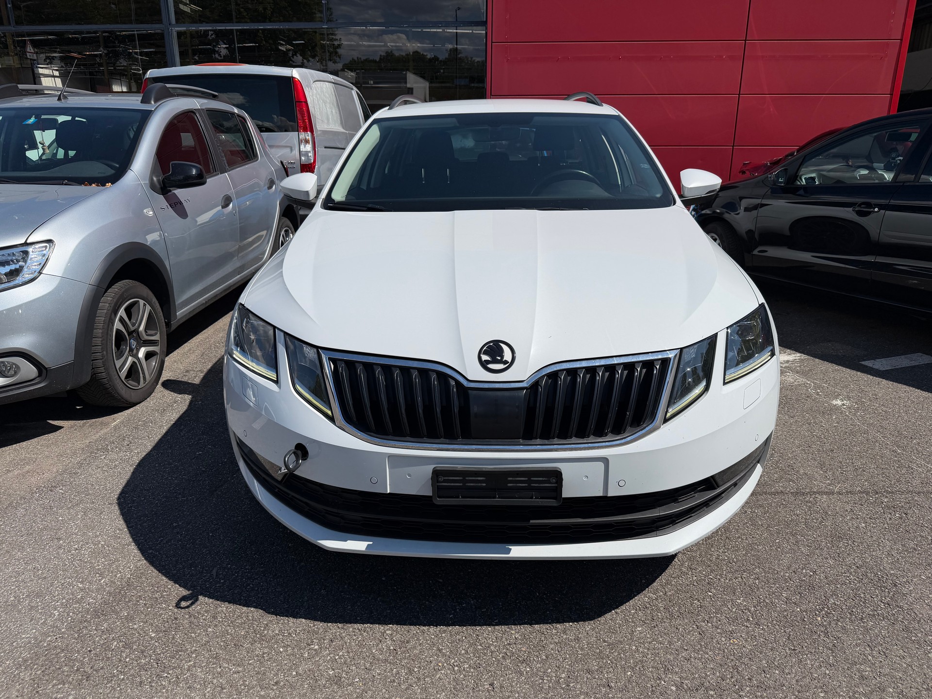 SKODA Octavia Combi 2.0 TSI Ambition 4x4 DSG-image-4