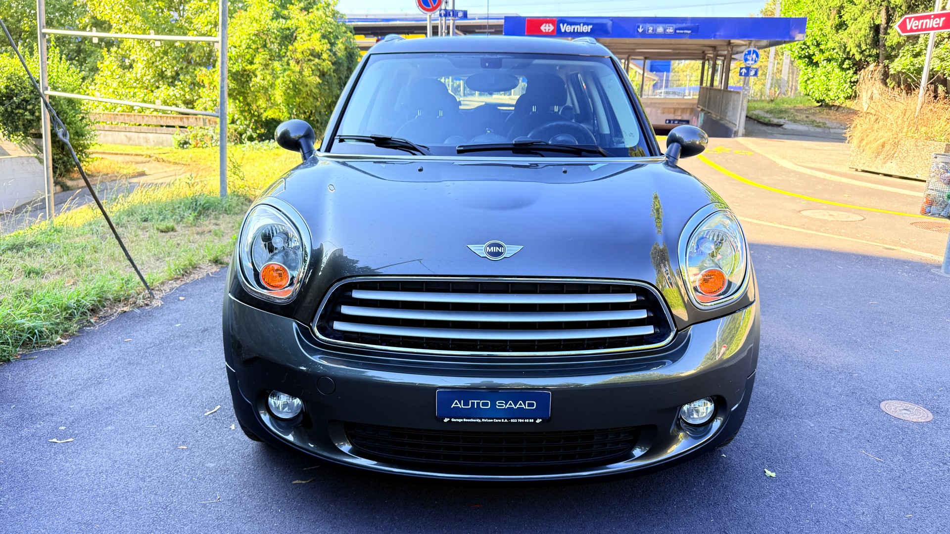 MINI Countryman Cooper FWD-image-0