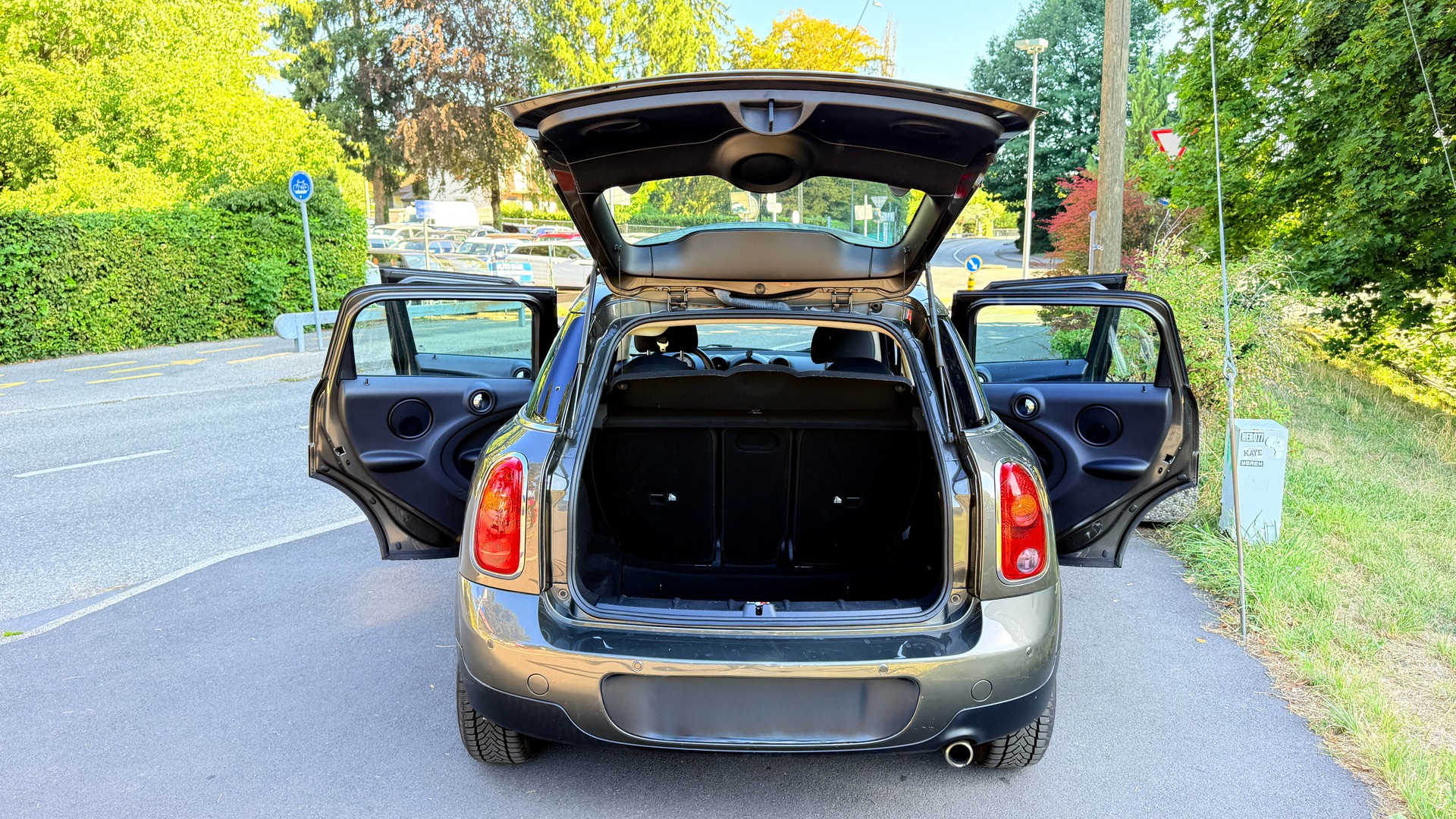 MINI Countryman Cooper FWD-image-6