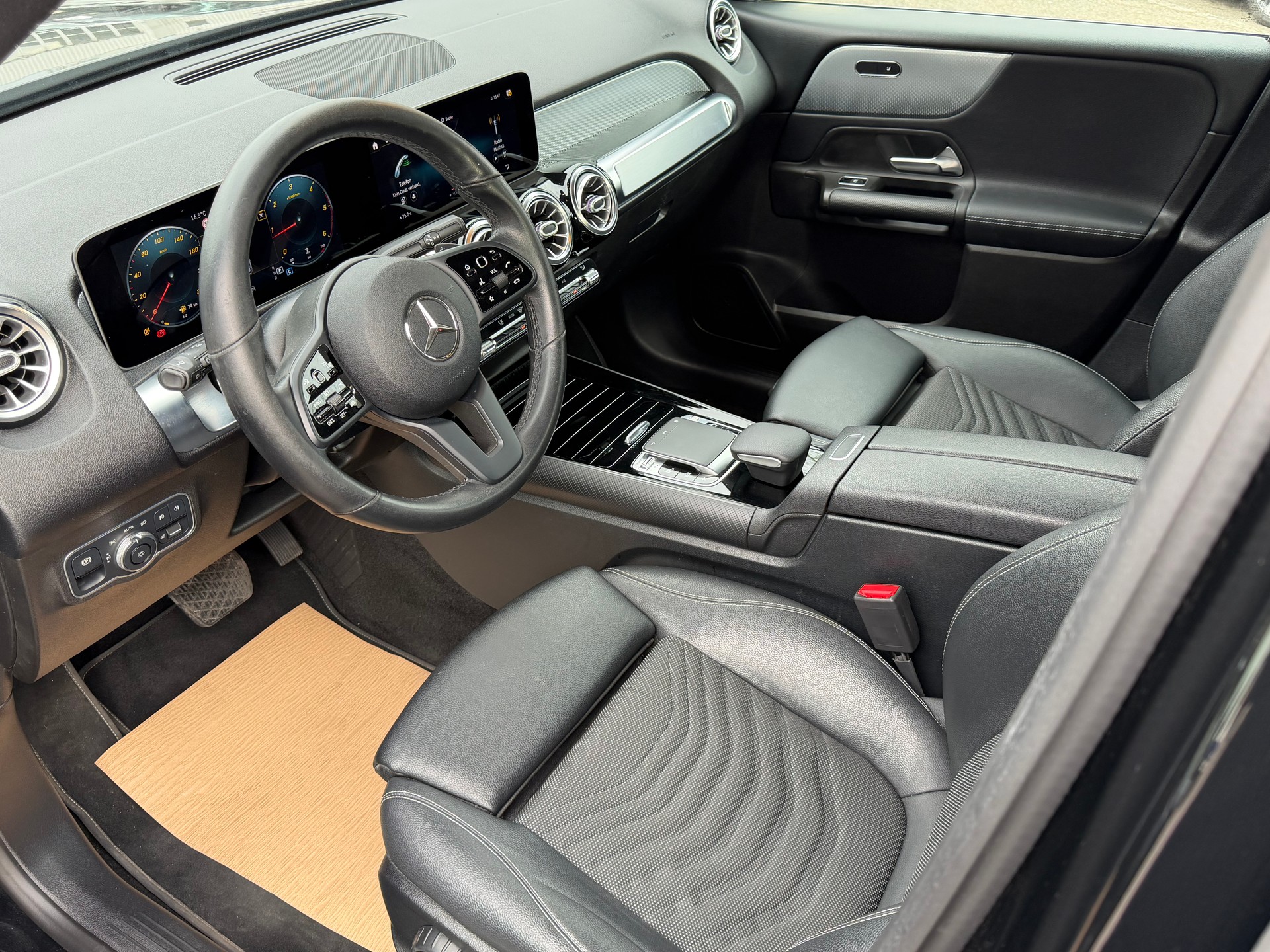 MERCEDES-BENZ GLB 220 d 4Matic Style 8G-Tronic-image-11
