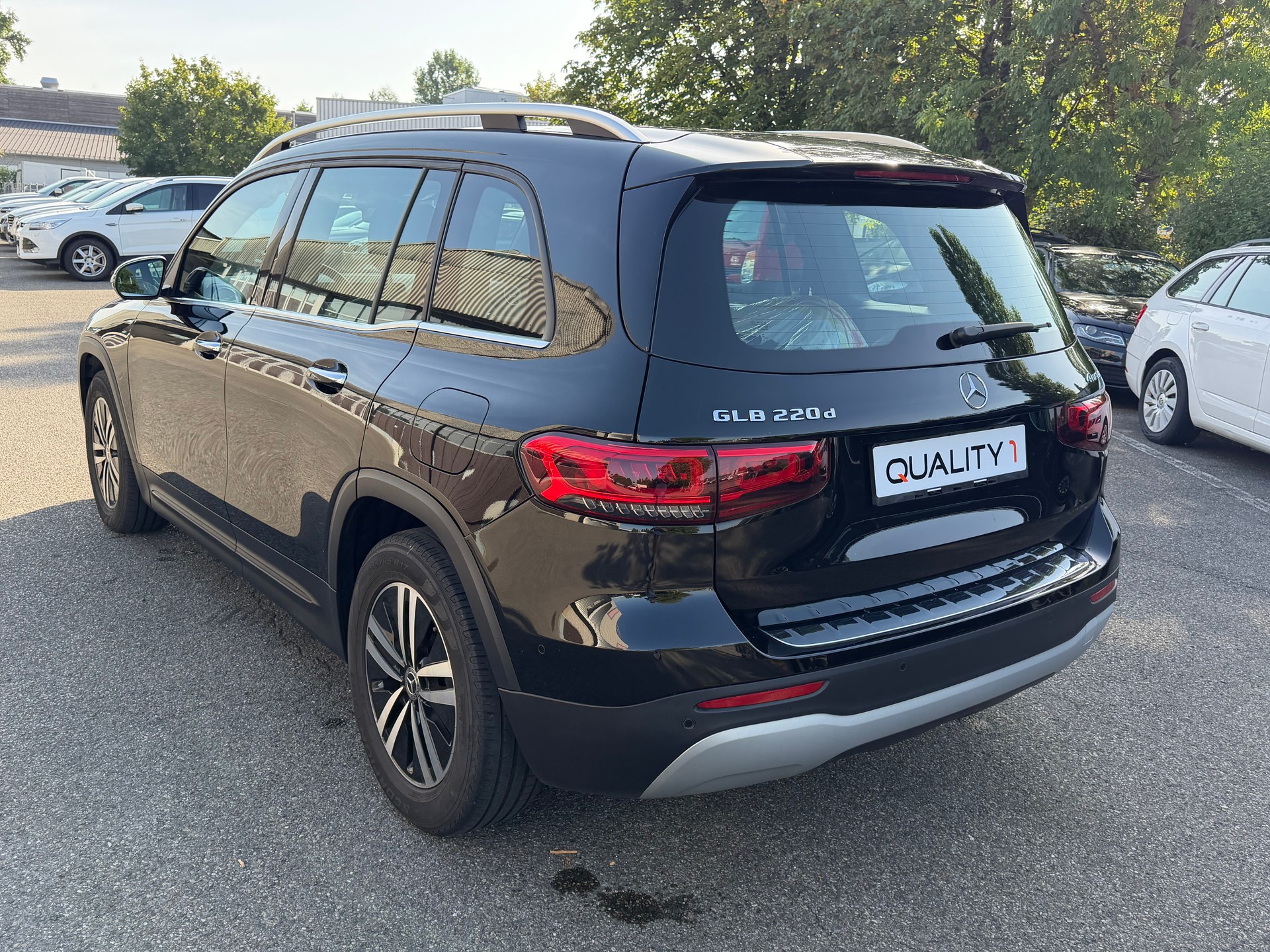 MERCEDES-BENZ GLB 220 d 4Matic Style 8G-Tronic-image-5