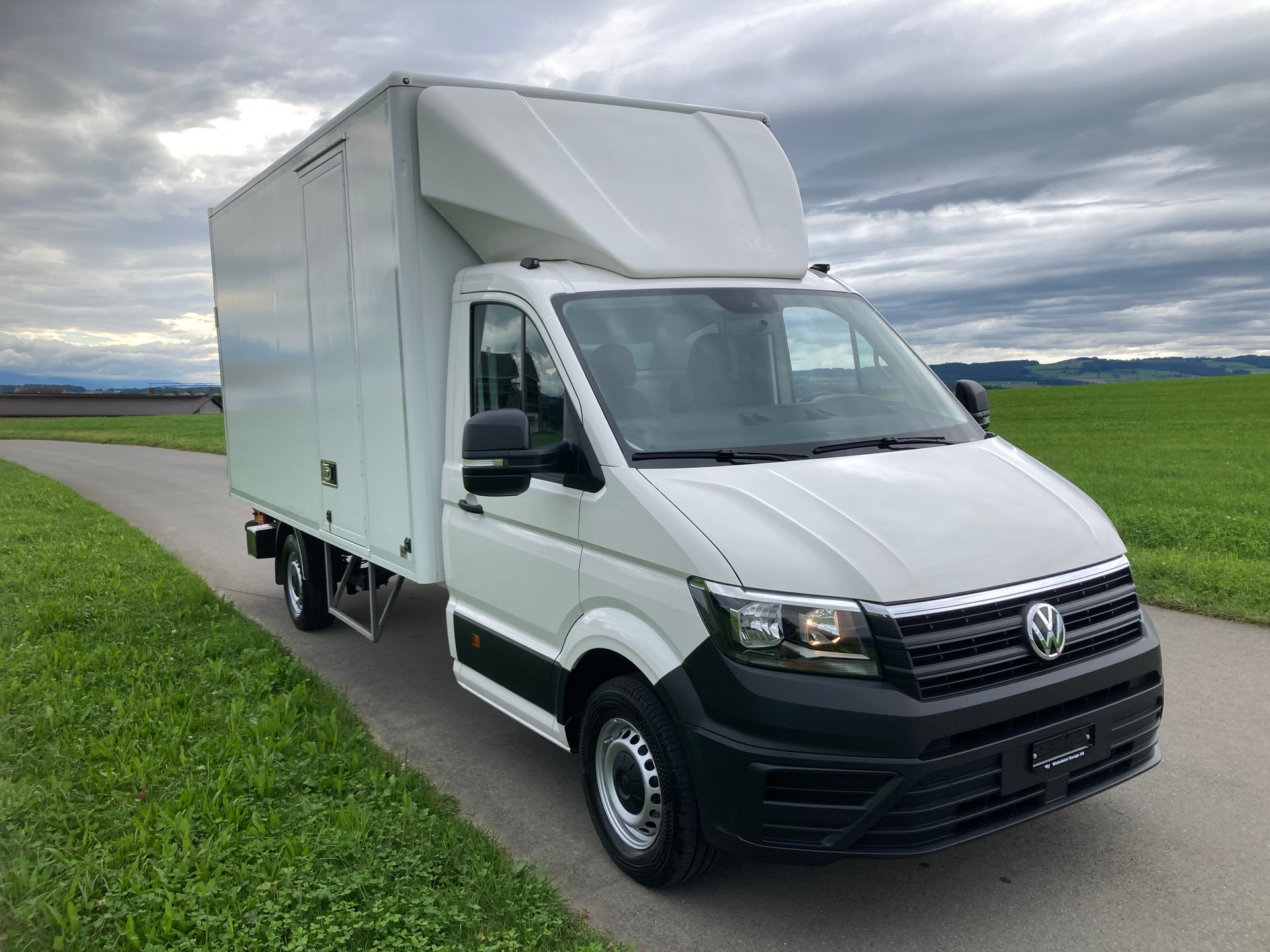 VW Crafter 35 2.0 TDI L3 mit Hebebühne-image-1