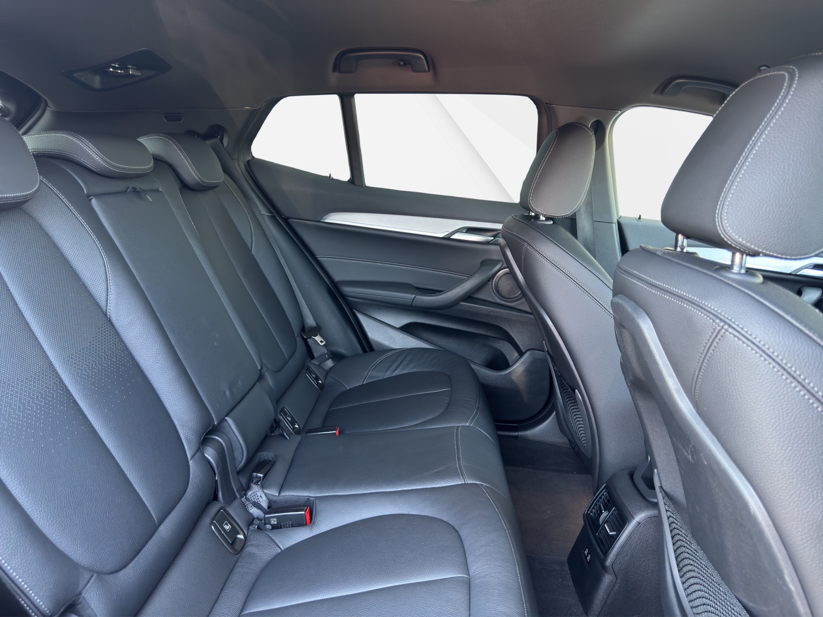 BMW X2 xDrive 25e M Sport Steptronic-image-13