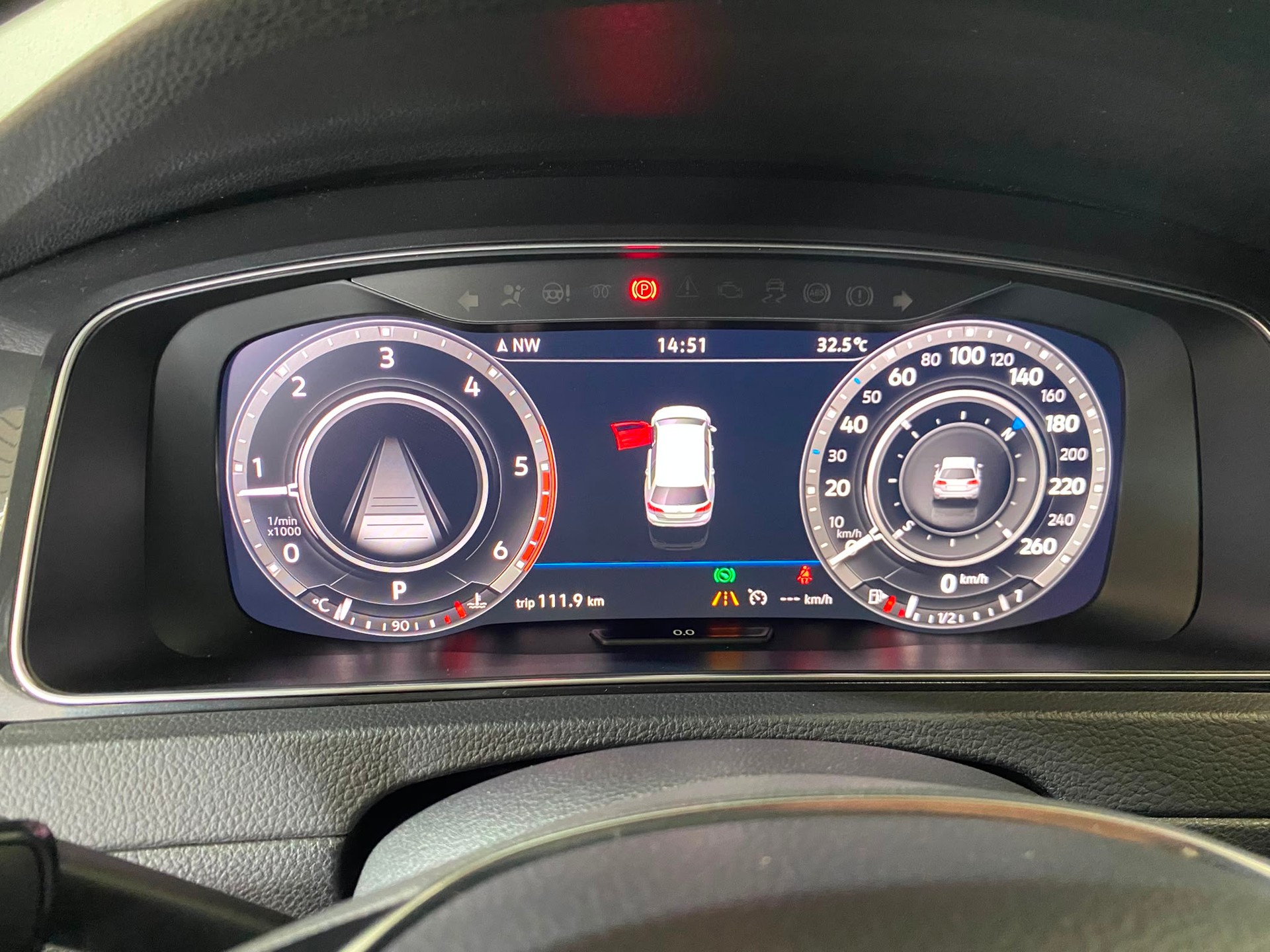 VW Golf 2.0 TDI Alltrack 4Motion DSG-image-11