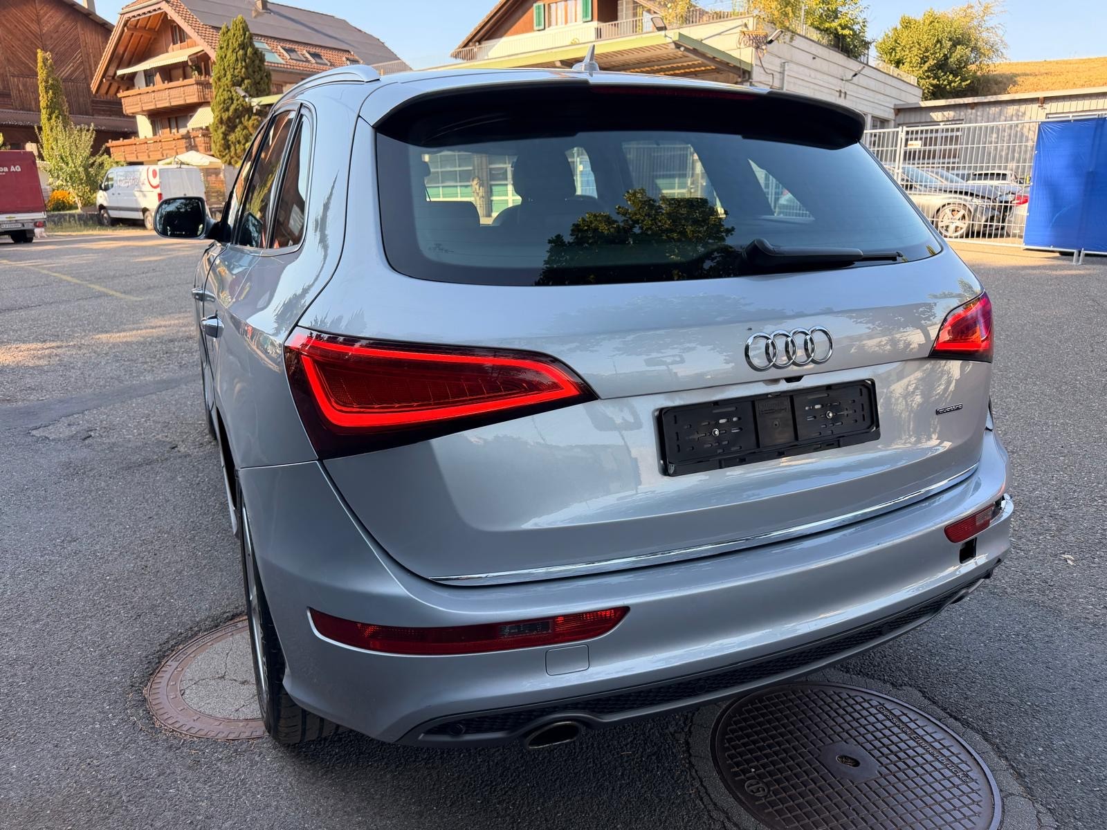 AUDI Q5 3.0 TDI clean quattro S-tronic-image-3