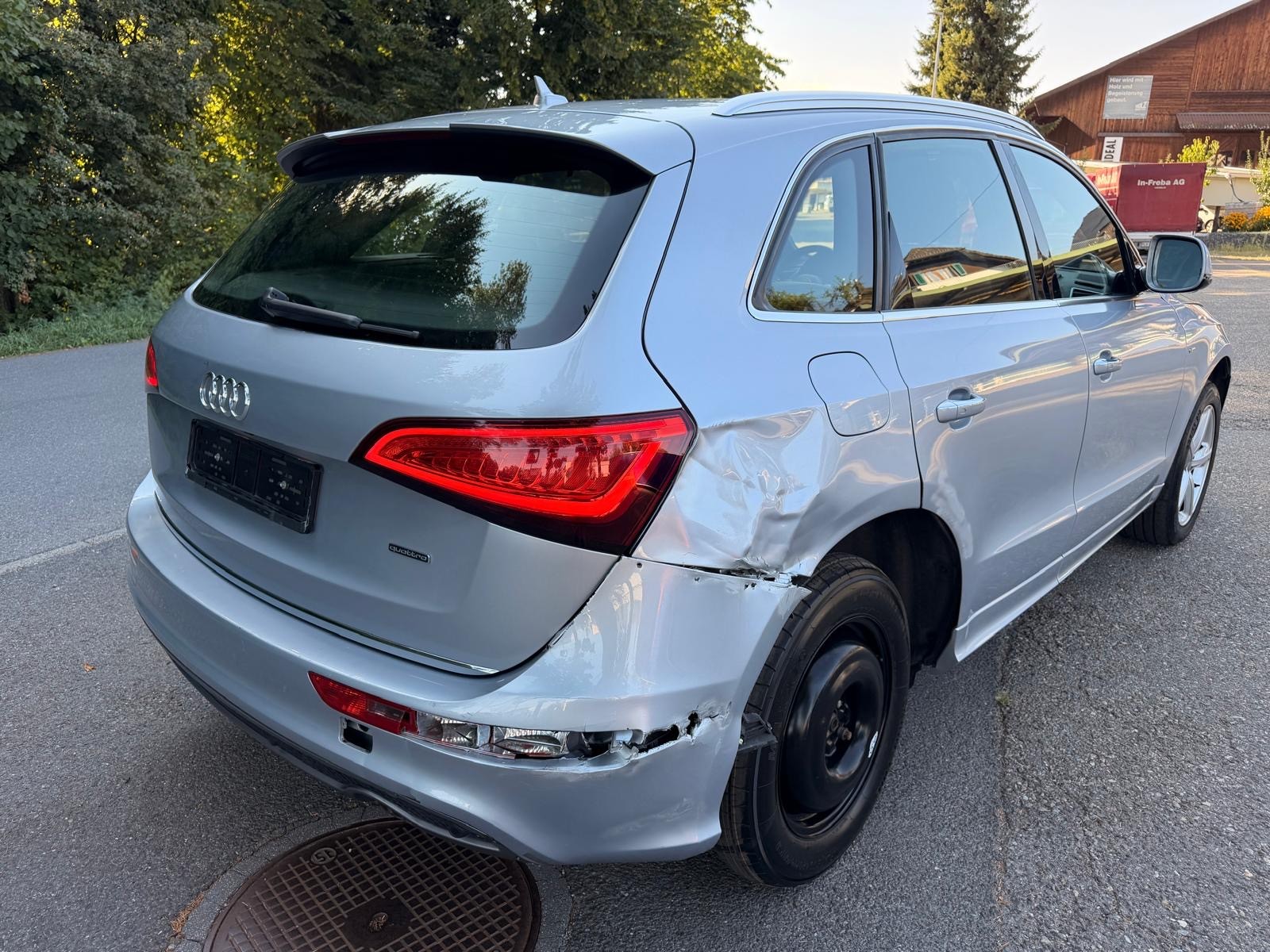 AUDI Q5 3.0 TDI clean quattro S-tronic-image-2