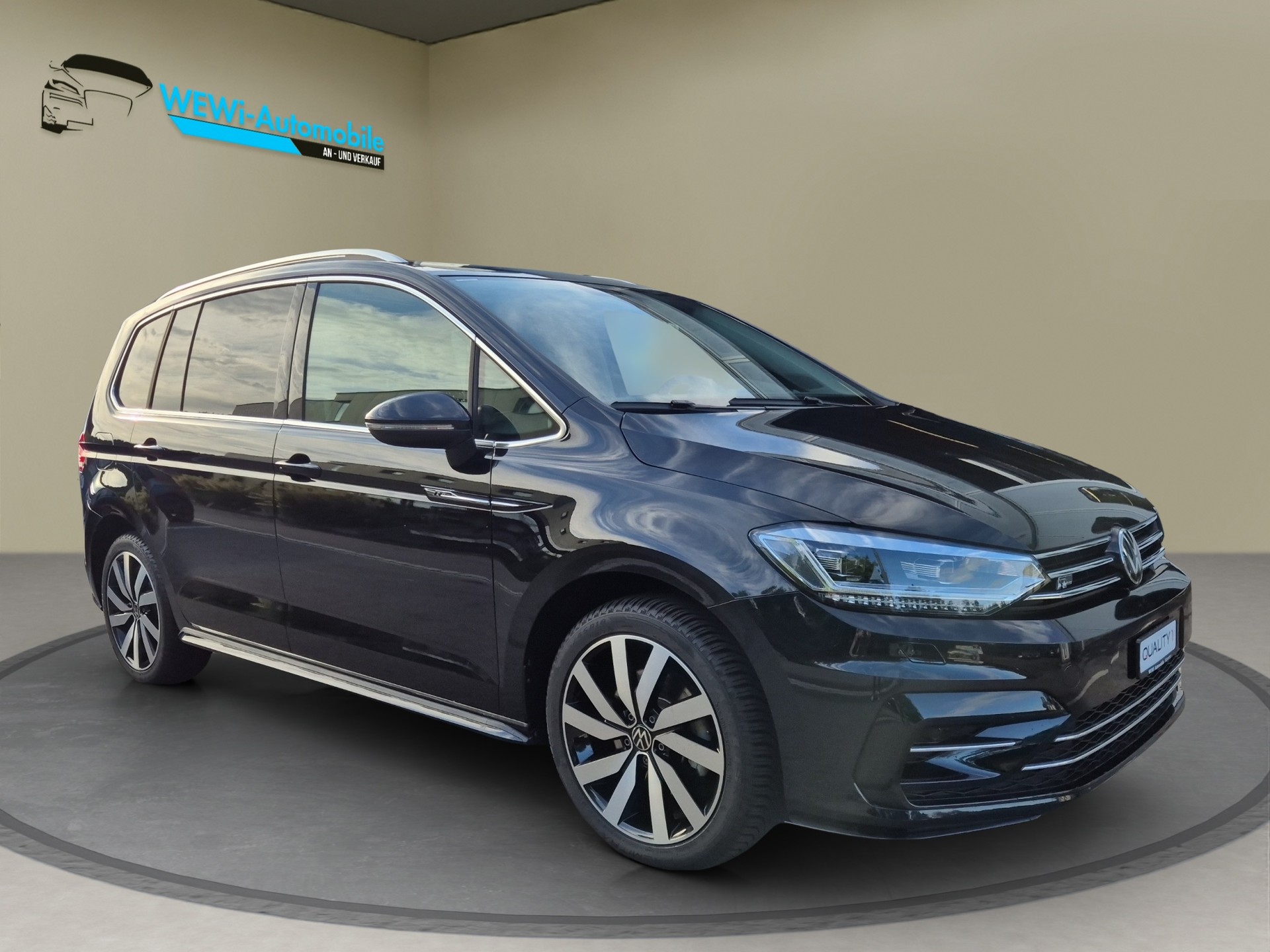 VW Touran 2.0 TDI BlueMotion Technology Highline DSG-image-0