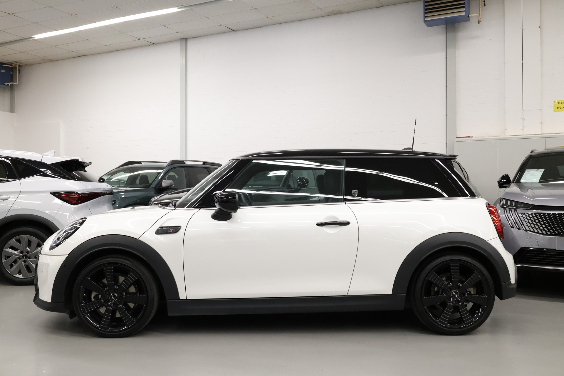MINI Mini F56 2.0i Cooper S SDKG-showroom-element-3