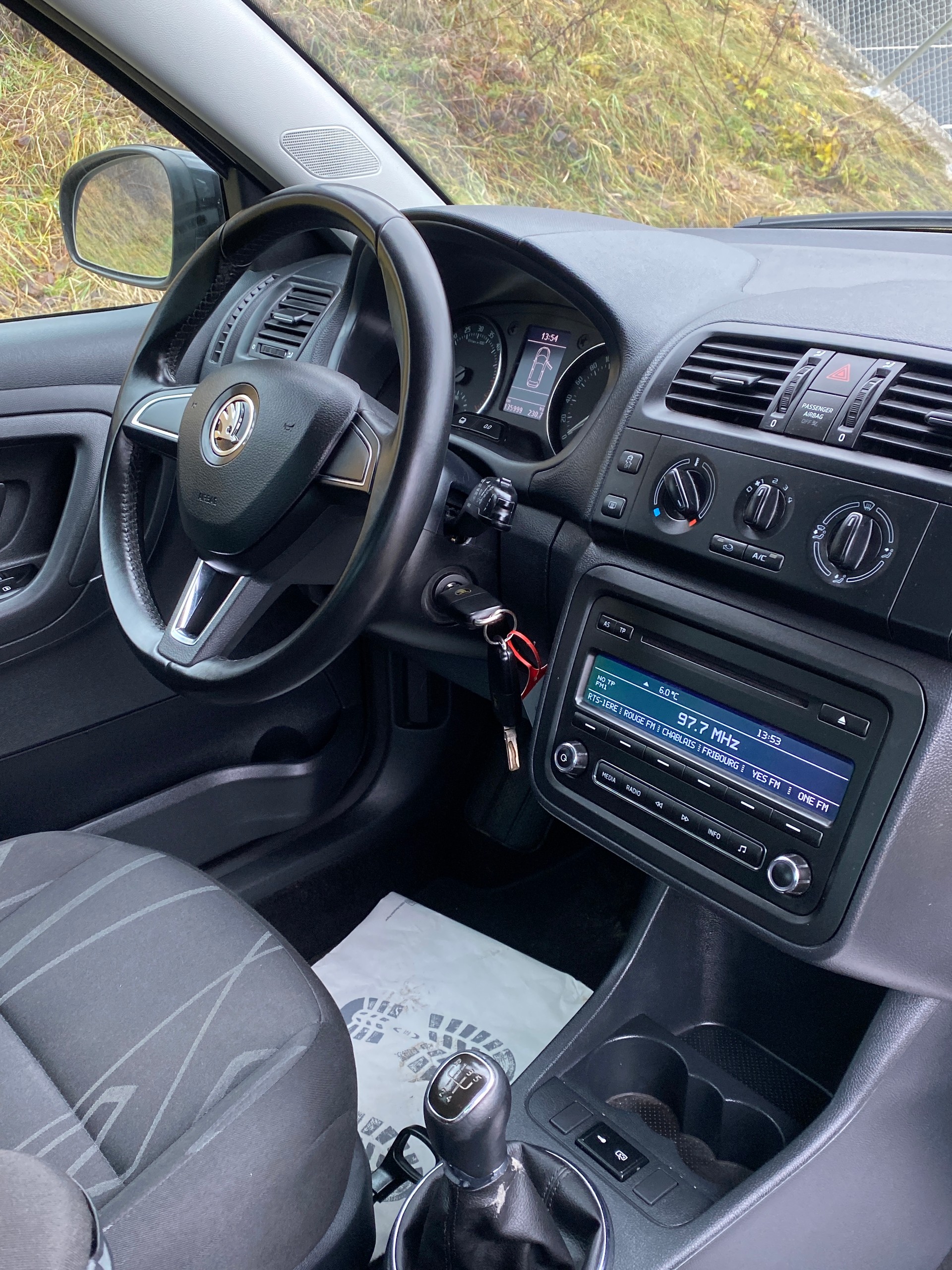 SKODA Fabia 1.6 TDI Elegance-image-7