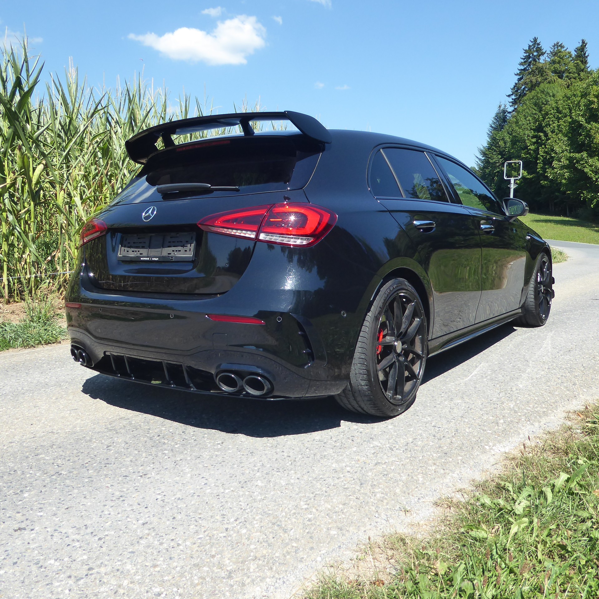 MERCEDES-BENZ A 45 AMG 4Matic+ Speedshift-image-3