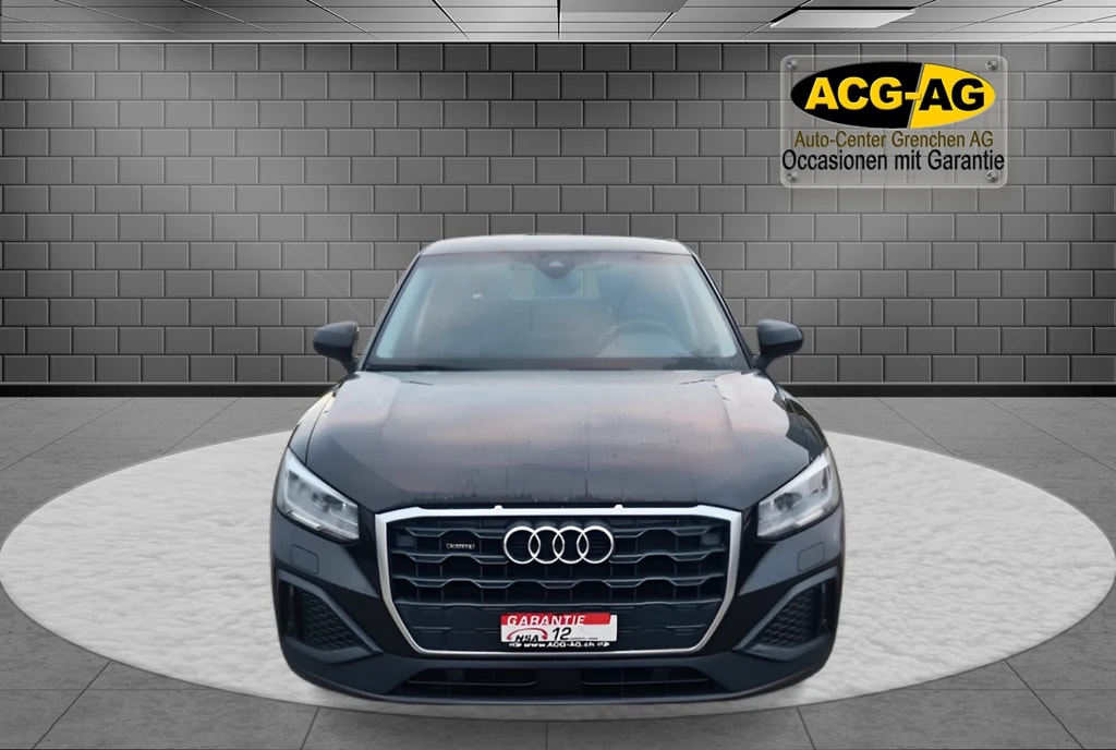 AUDI Q2 35 TDI quattro S-tronic ** Gr-Navi ** RF-Kamera ** Sitzheizung ** ACC ** Frisch Ab MFK & Service **-image-1